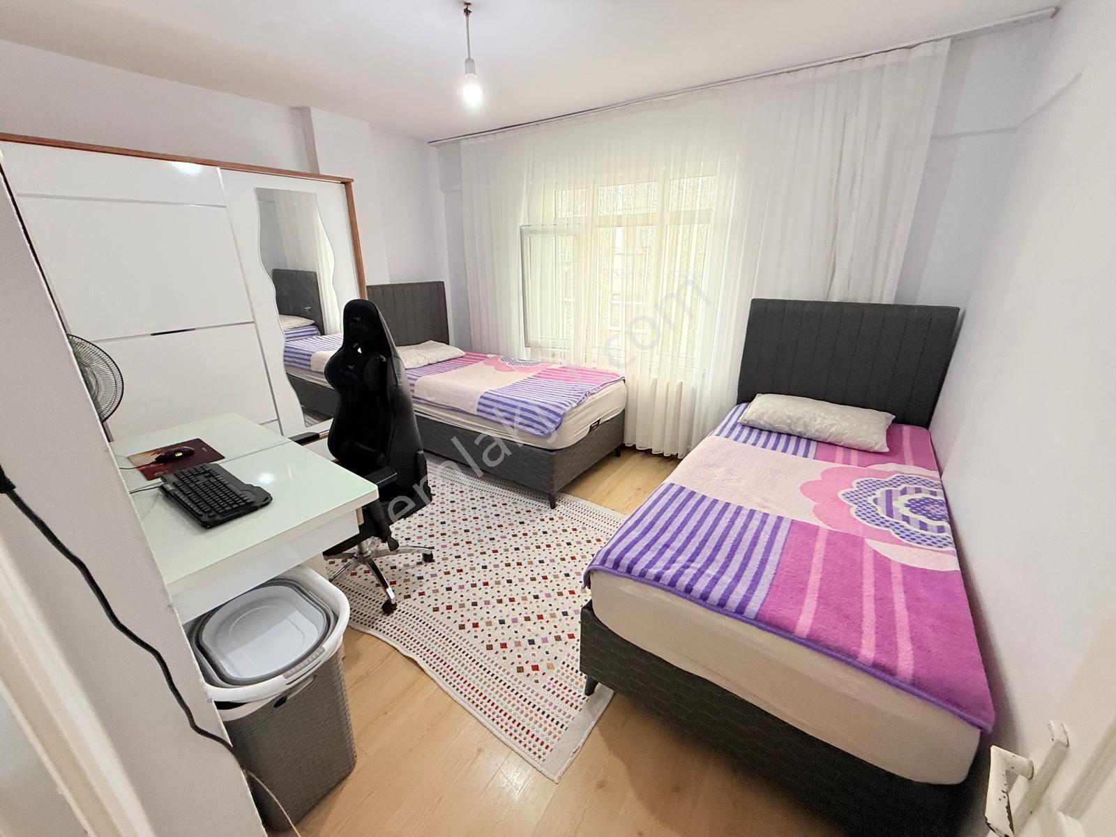 Pusula İnş'tan 50.yıl Mah 3+1 130m2 Köşe Başı Asansörlü Ara Kat — fotoğraf 11