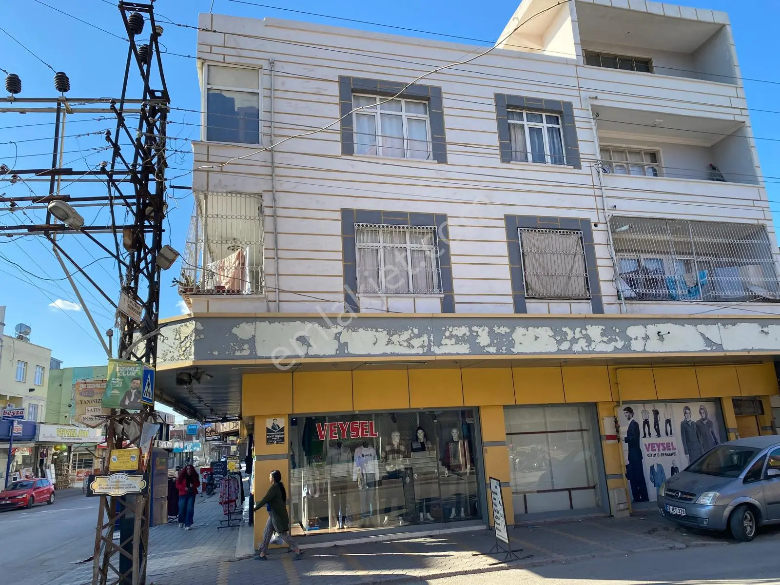 Levent Caddesi Polis Okulu Kavşağı 4daire 480bin -200m2 İşyeri 300bin Getiri 3katlı Komple Bina. — fotoğraf 7