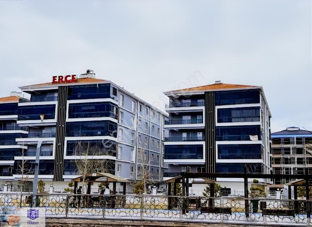 Tacinde Recep Tayip Erdeoğan Parkına Cephe Satılık 3+1 Daire — fotoğraf 2