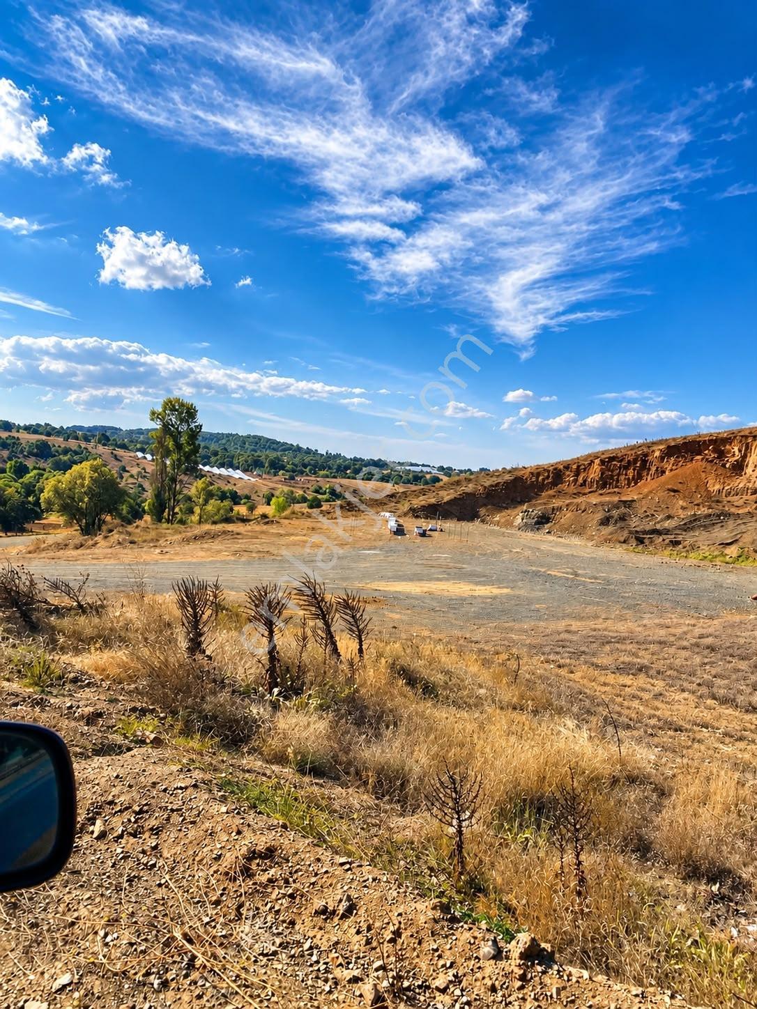 Bozüyük Karabayırda Meraya Cephe 8.584 M² Kupon Arazi — fotoğraf 2