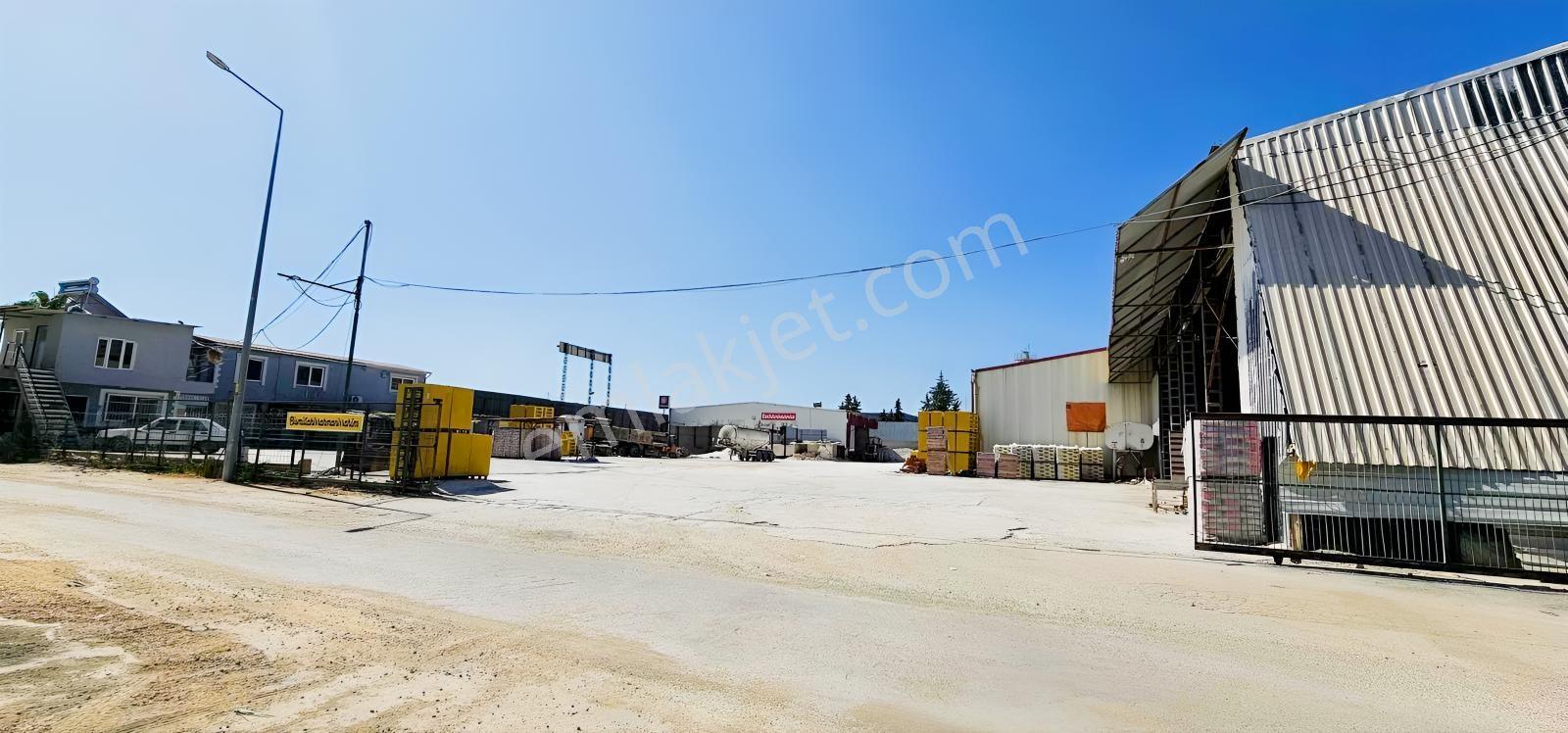 Yılmaz'dan Yüreğir Demirciler Site'de Satılık Ticari 2.526m Arsa — fotoğraf 9