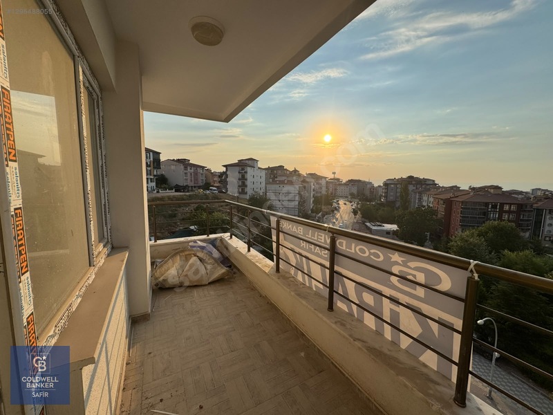 Coldwell Banker Safir'den Çöşnük De 3+1 Satılık Lüks Daire — fotoğraf 3