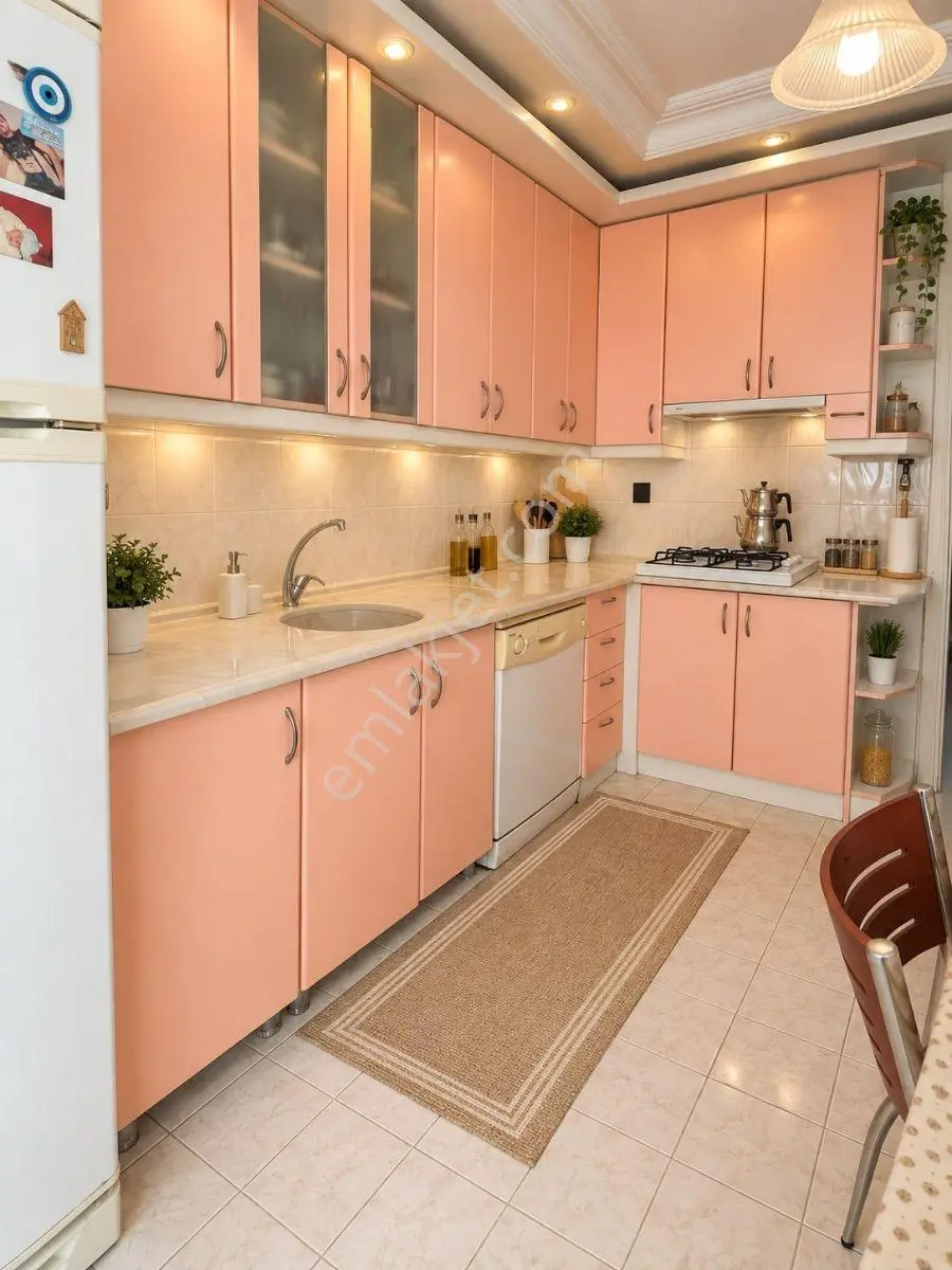 Truva Yağız'dan Kadifekale'de Yüksek Krediye Uygun 3+1 Daire — fotoğraf 3