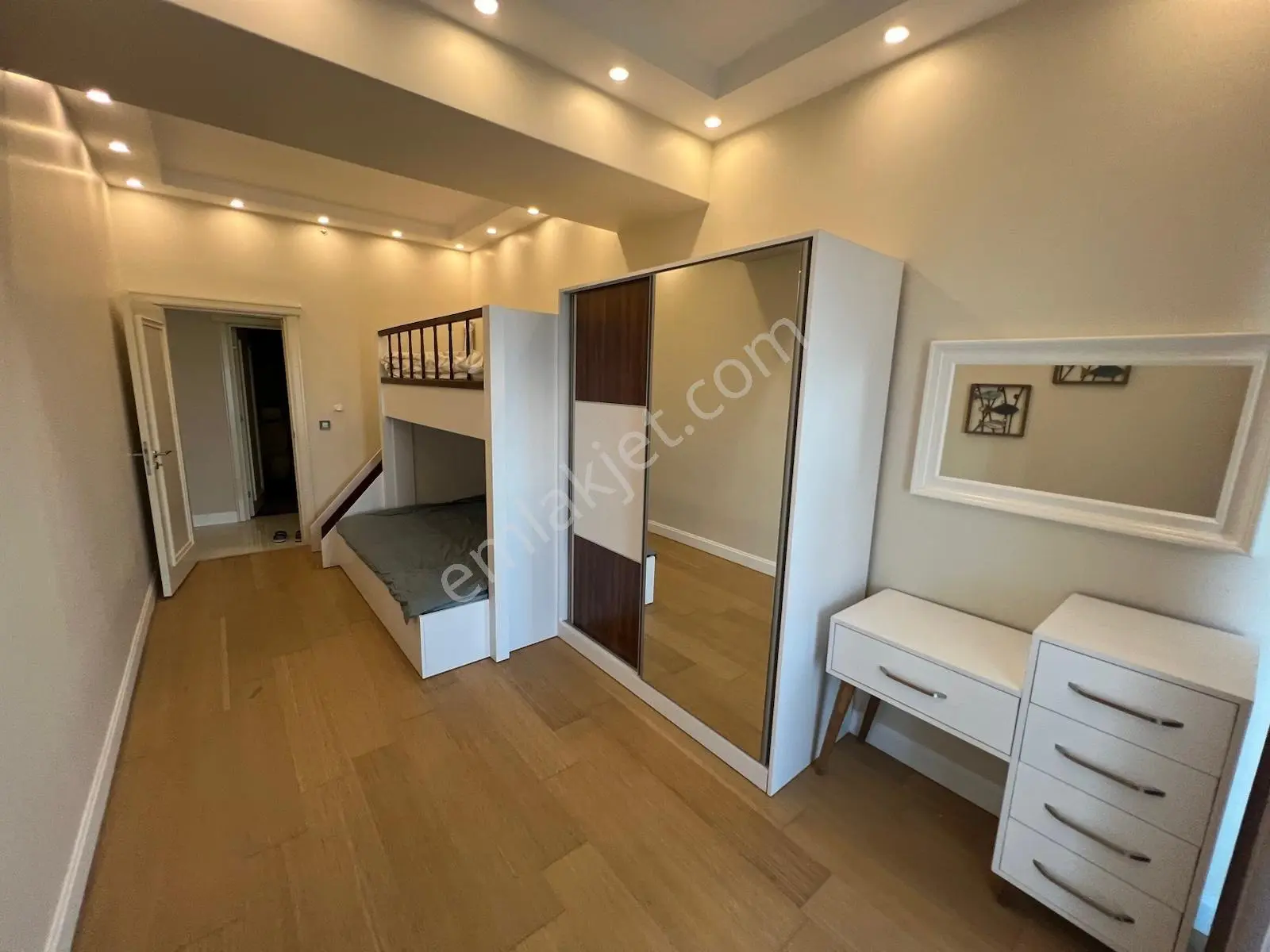 Kiptaş Venezia Mega Satılık Boş Açık Mutfak 3+1 Daire — fotoğraf 13
