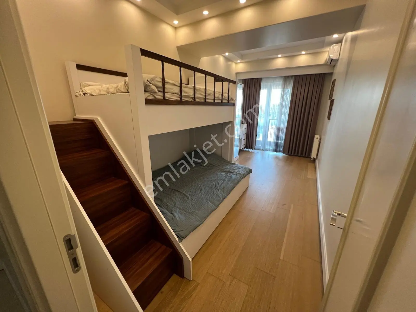 Kiptaş Venezia Mega Satılık Boş Açık Mutfak 3+1 Daire — fotoğraf 14