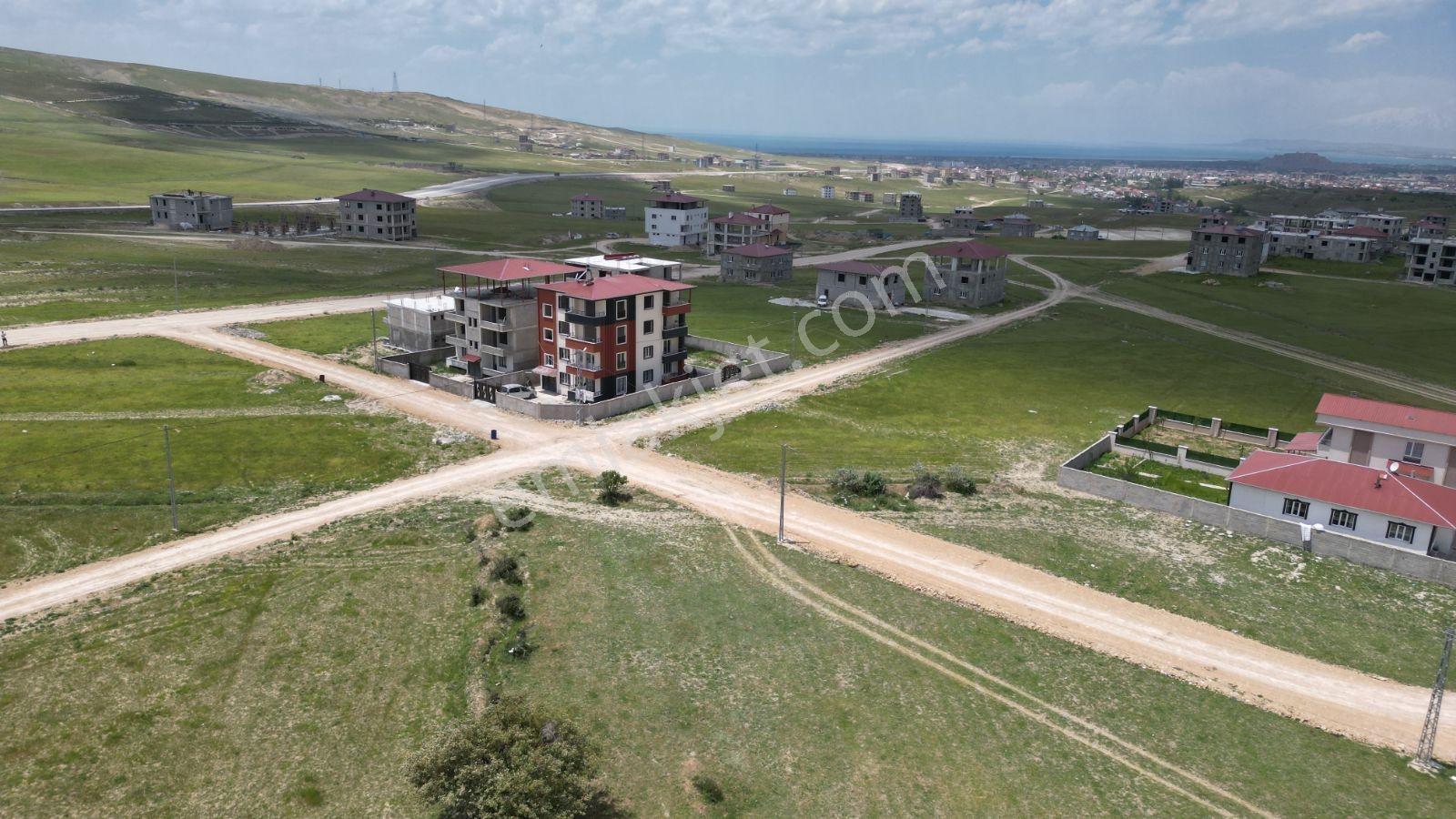 Kurubaş'ta Satılık 4 Kat İmarlı Arsa — fotoğraf 4