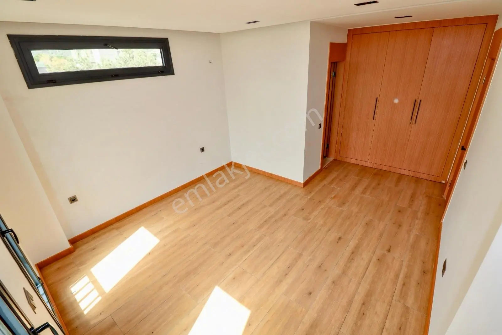 Güre'de 450 M2 Arsa İçinde Özel Havuzlu 4+1 Villa — fotoğraf 22