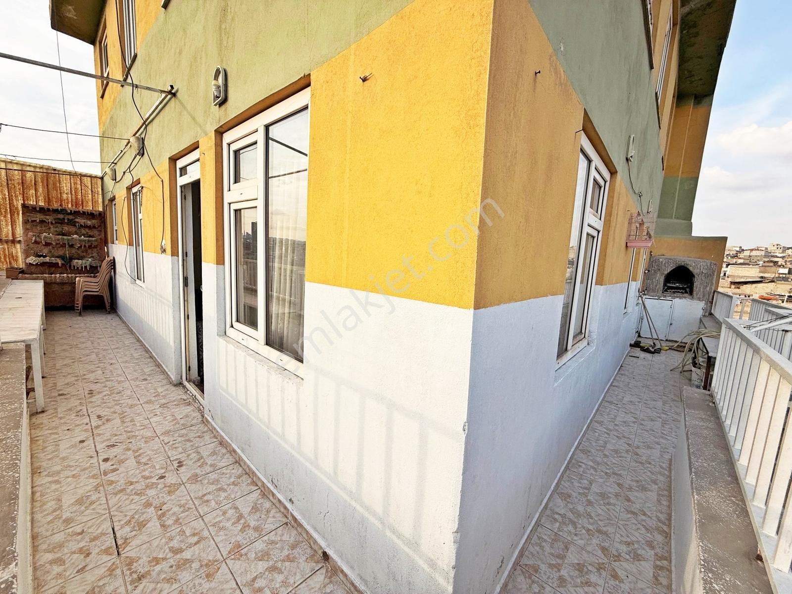 Kayaönü'nde Cadde Üzeri Antep Manzaralı Kira Getirisi Yüksek — fotoğraf 6