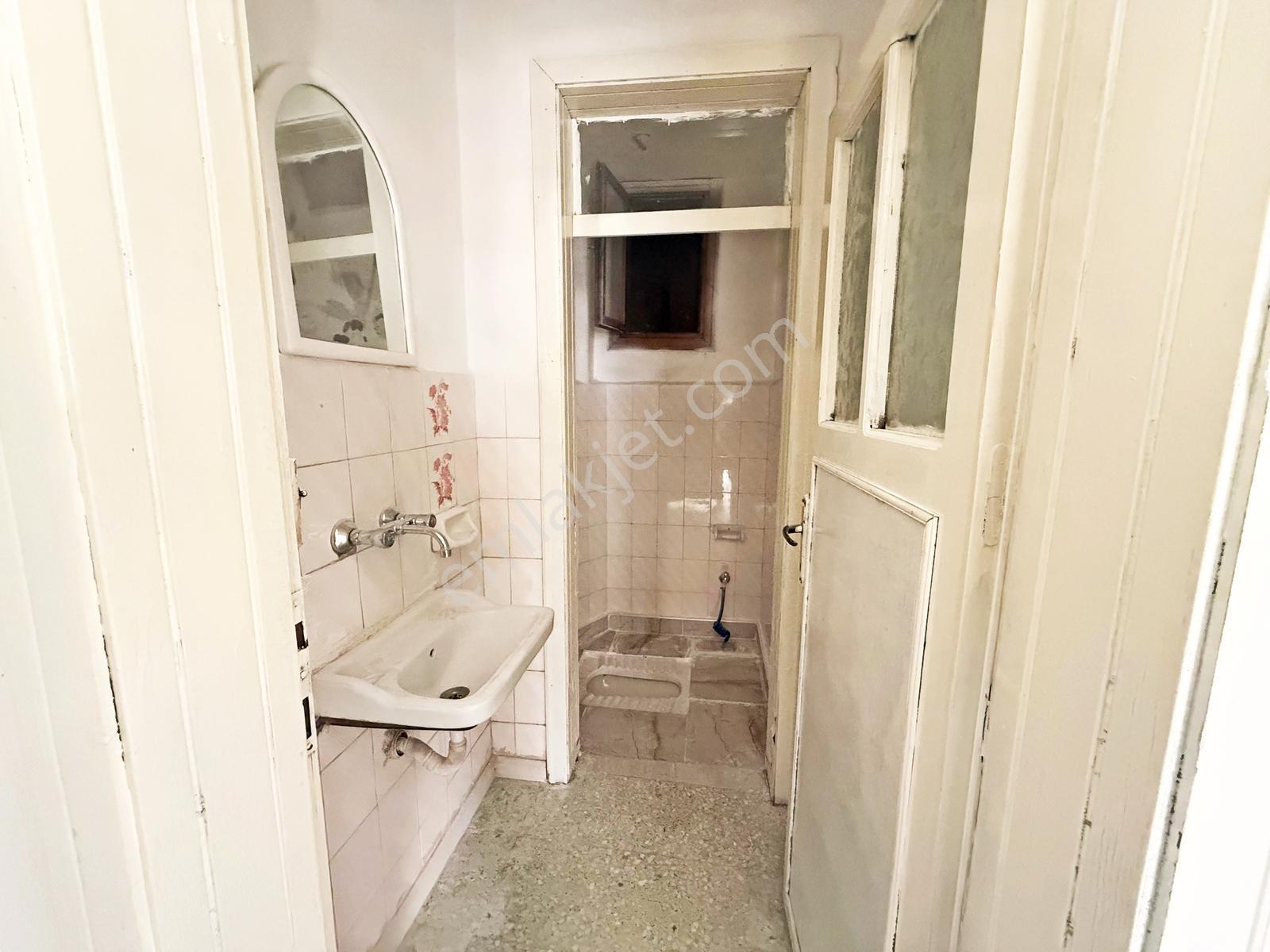 Kayaönü'nde Cadde Üzeri Antep Manzaralı Kira Getirisi Yüksek — fotoğraf 16