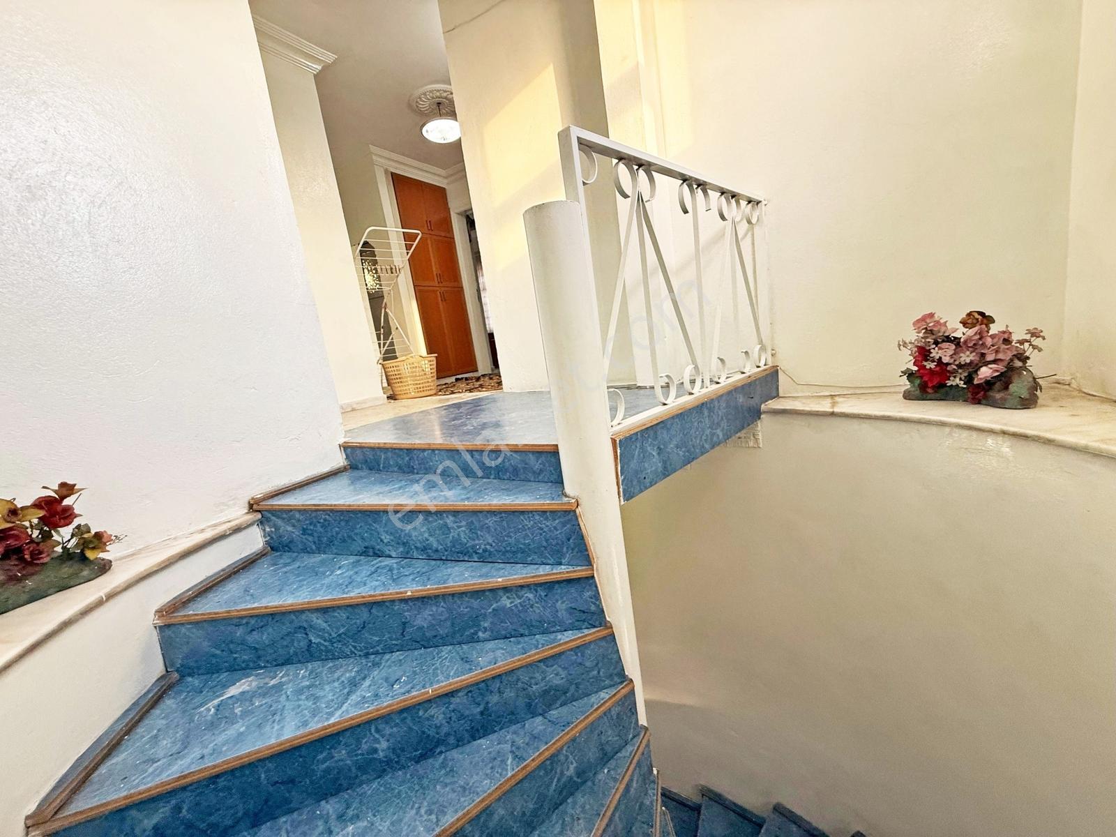 Kayaönü'nde Cadde Üzeri Antep Manzaralı Kira Getirisi Yüksek — fotoğraf 19