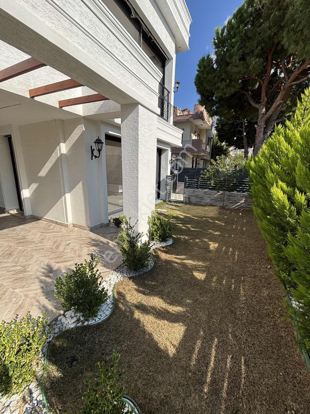 Kuşadası Kadınlar Denizinde Özel Havuzlu Denize Yakın 4+1 Villa — fotoğraf 24
