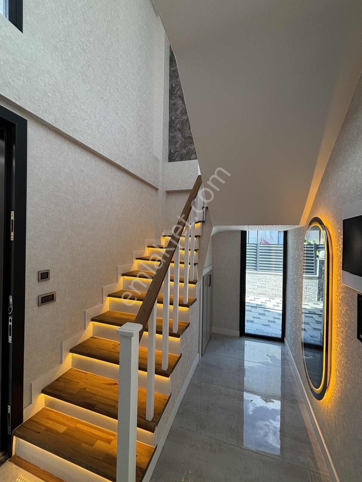 Kuşadası Kadınlar Denizinde Özel Havuzlu Denize Yakın 4+1 Villa — fotoğraf 30