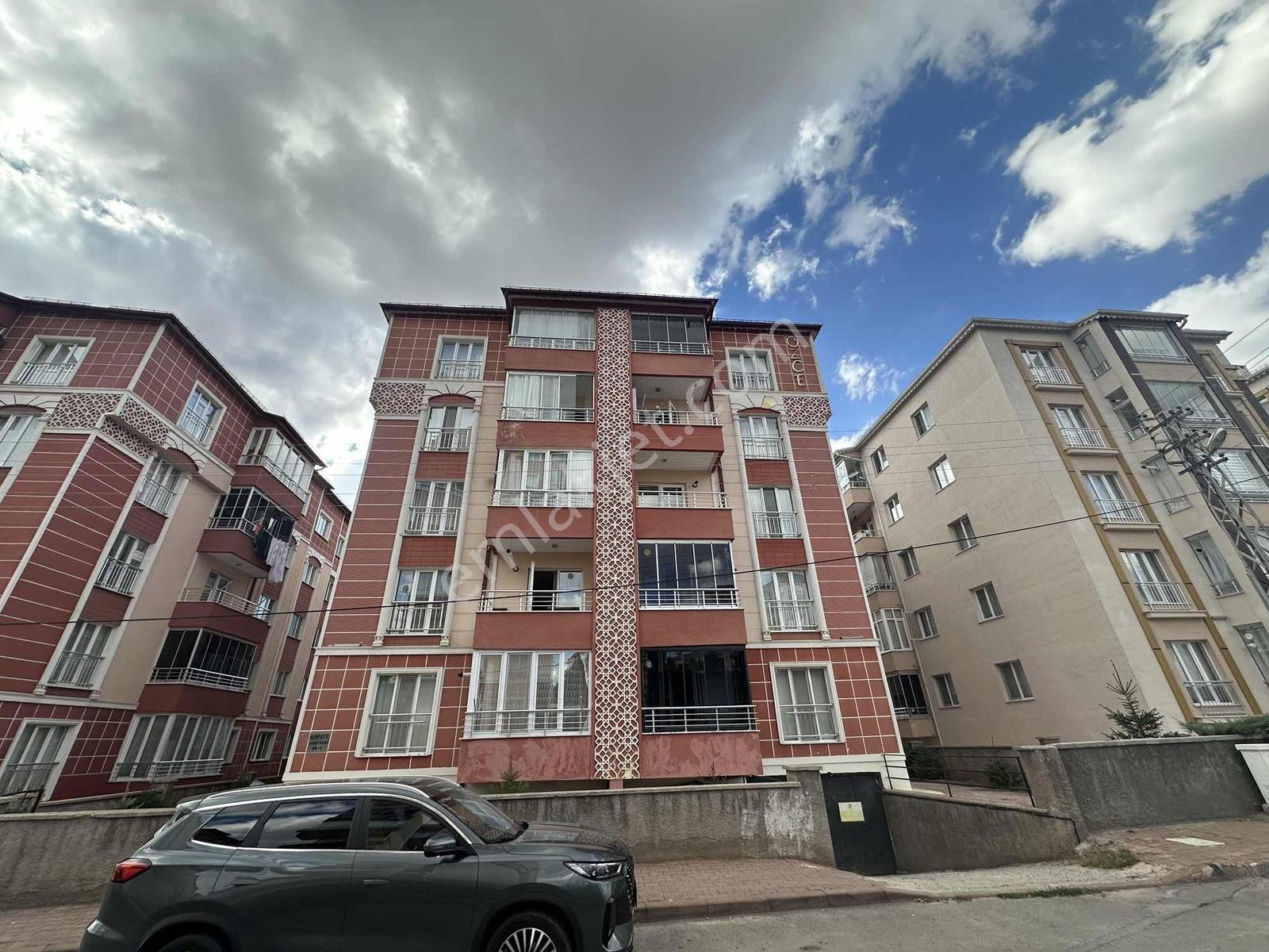 Karahan Emlak'Tan M.Sınan Mahallesı'Nde 3+1 Full Yapılı Daıre