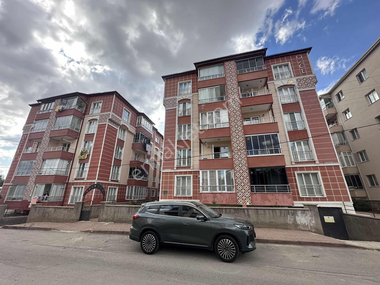 Karahan Emlak'tan M.sınan Mahallesı'nde 3+1 Full Yapılı Daıre — fotoğraf 2