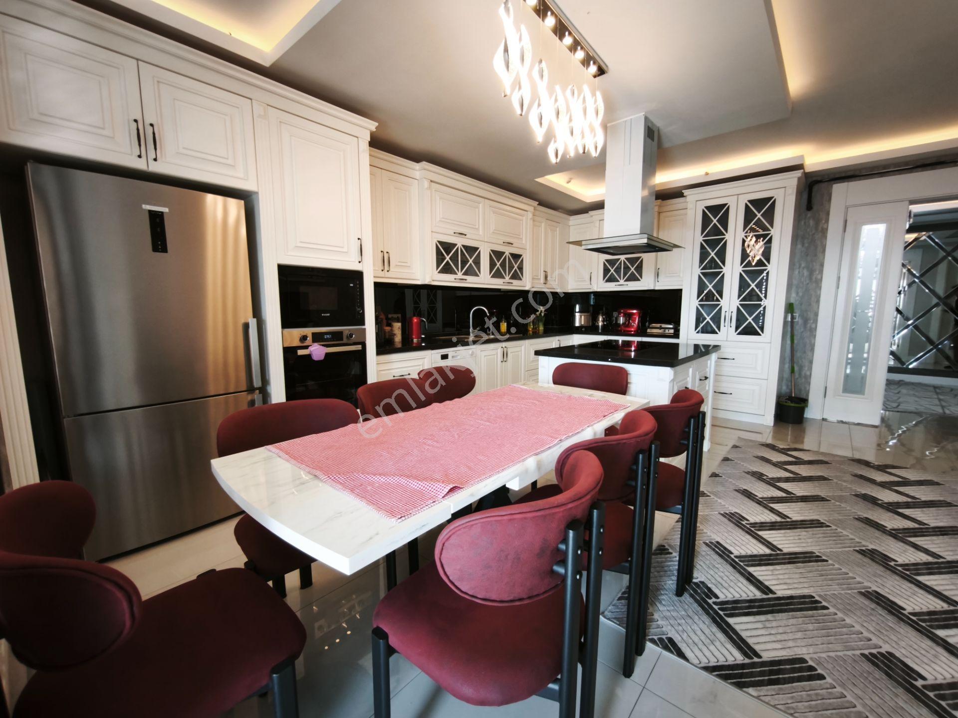 Can Towers Sitesinde Satılık 4+1 Daire Güvenlikli Manzara Cephe — fotoğraf 6