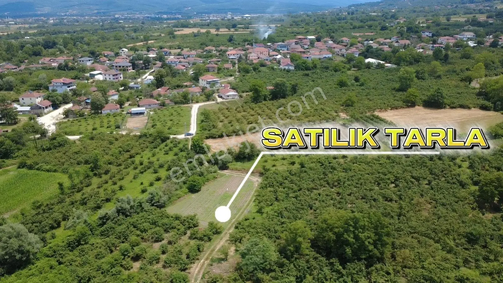 Muradiye Mengencik Köyünde Satılık 2.032 M² Tarla