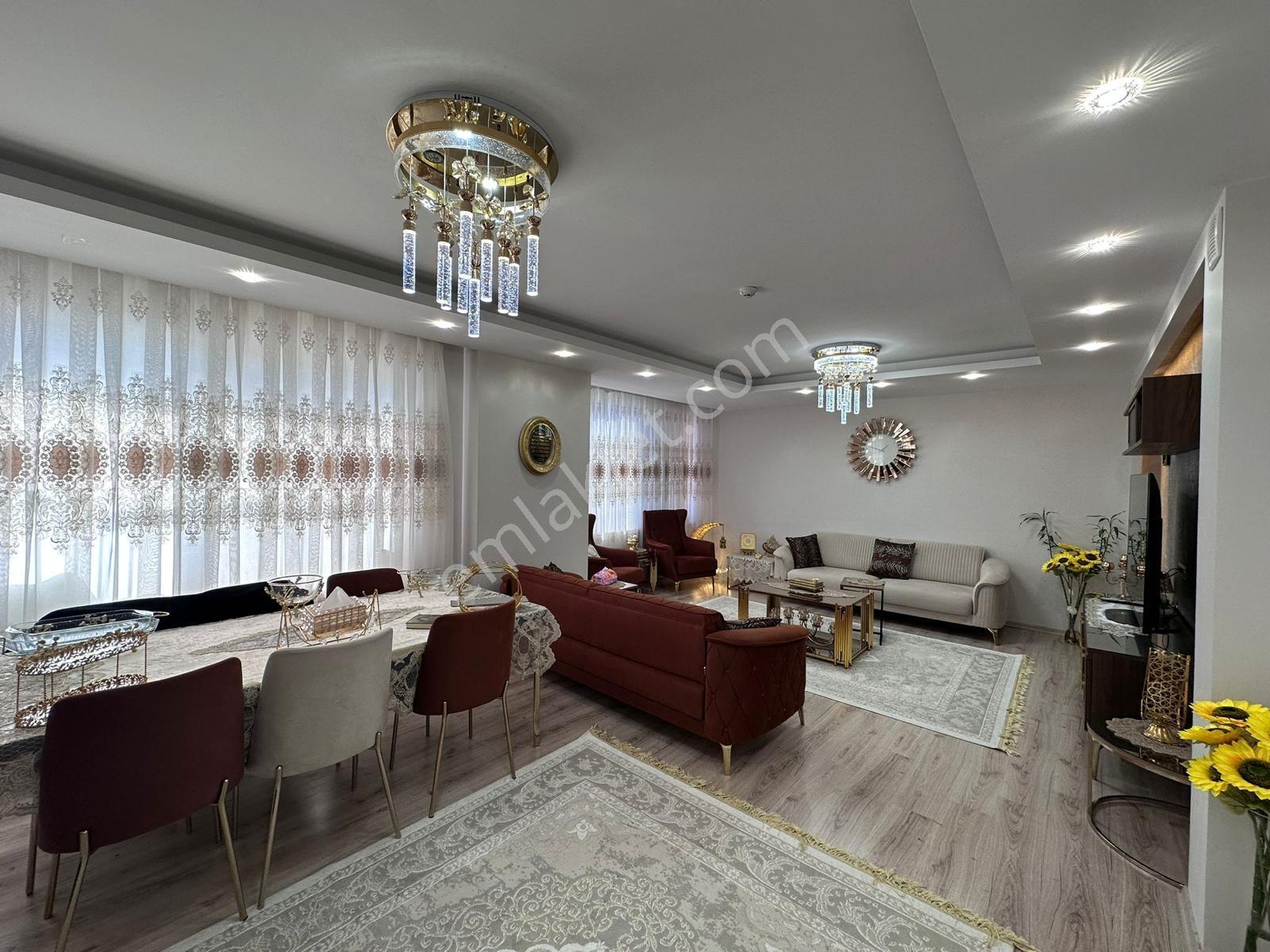 Mezitli Gelecek Koleji Cvr 175 M2 Net Havuzlu Lüx Geniş 4+1 — fotoğraf 12