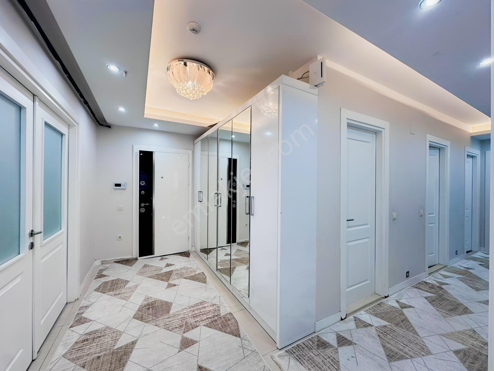 Mezitli Gelecek Koleji Cvr 175 M2 Net Havuzlu Lüx Geniş 4+1 — fotoğraf 18