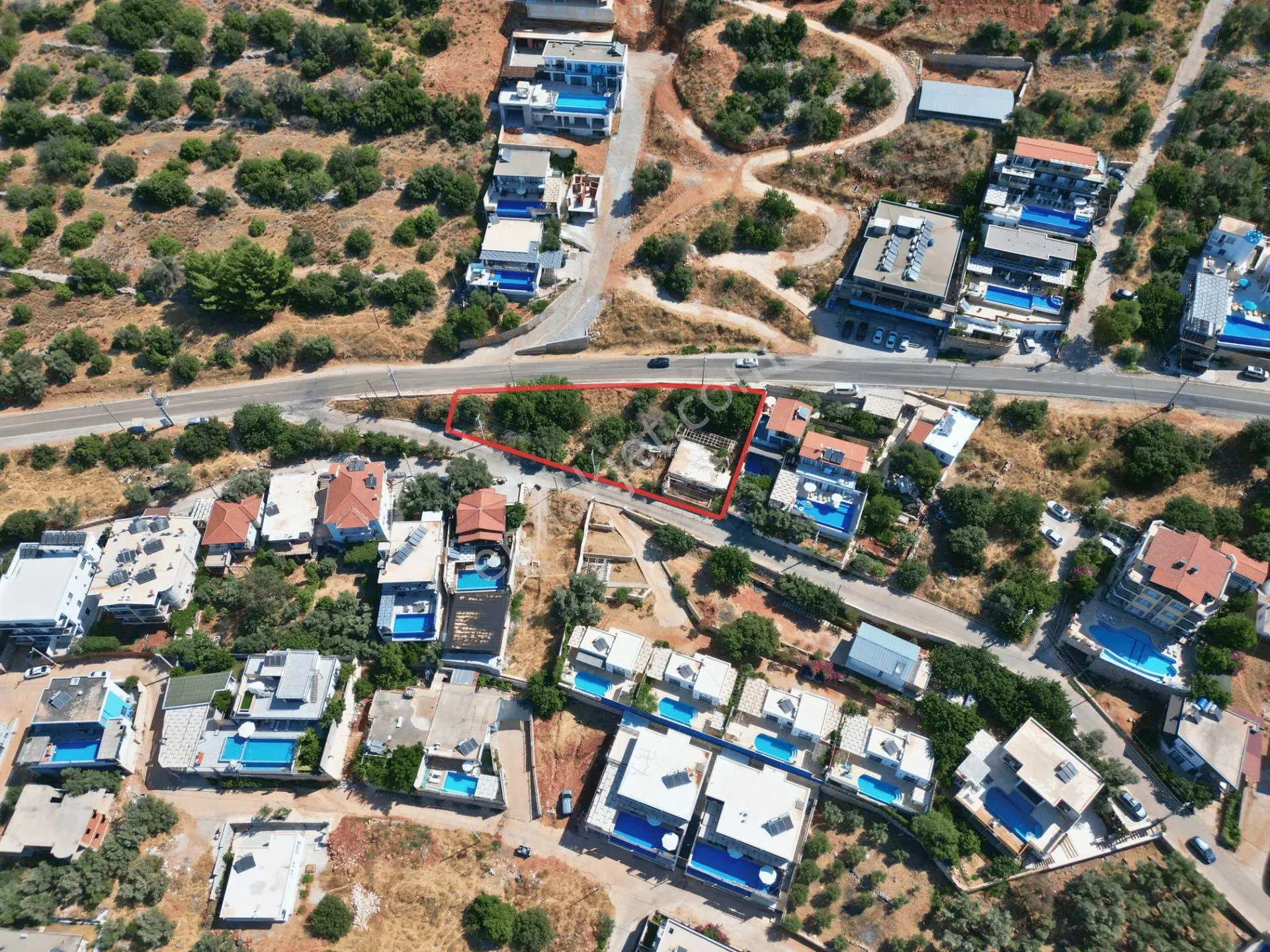 Kaş Bezirgan Villalar Bölgesinde Ana Yola Cepheli Satılık — fotoğraf 2