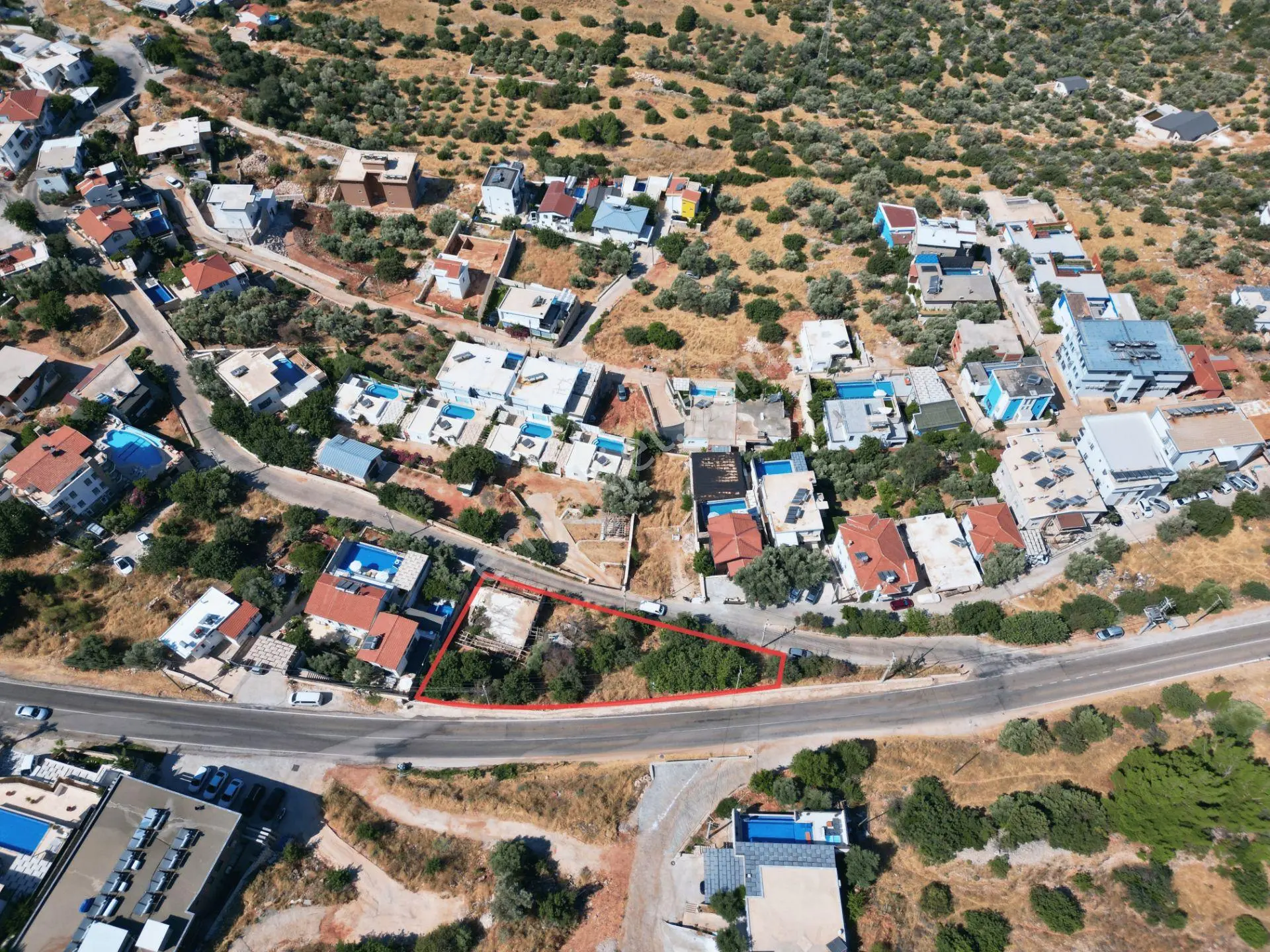 Kaş Bezirgan Villalar Bölgesinde Ana Yola Cepheli Satılık — fotoğraf 4