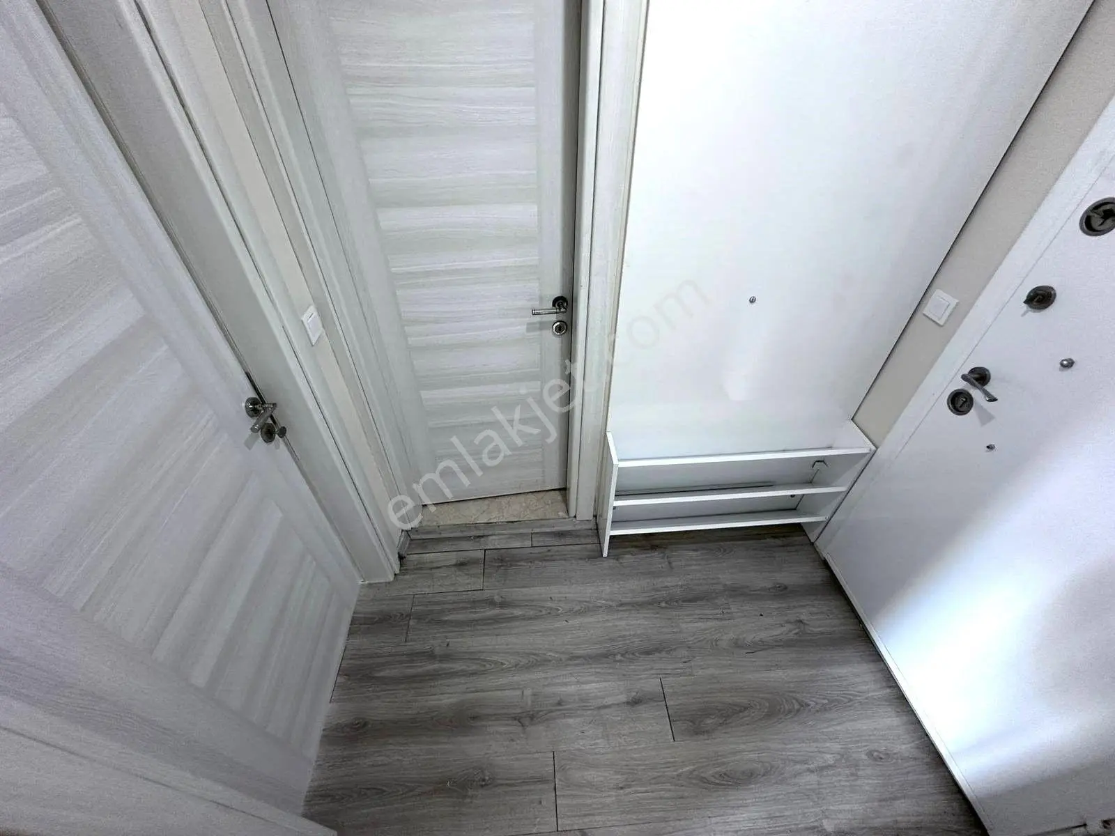 𝄞melodi Gayrimenkul'den Full Kredili Ön Cephe Üst Kat Asansörlü 1+1 Satılık Daire — fotoğraf 14