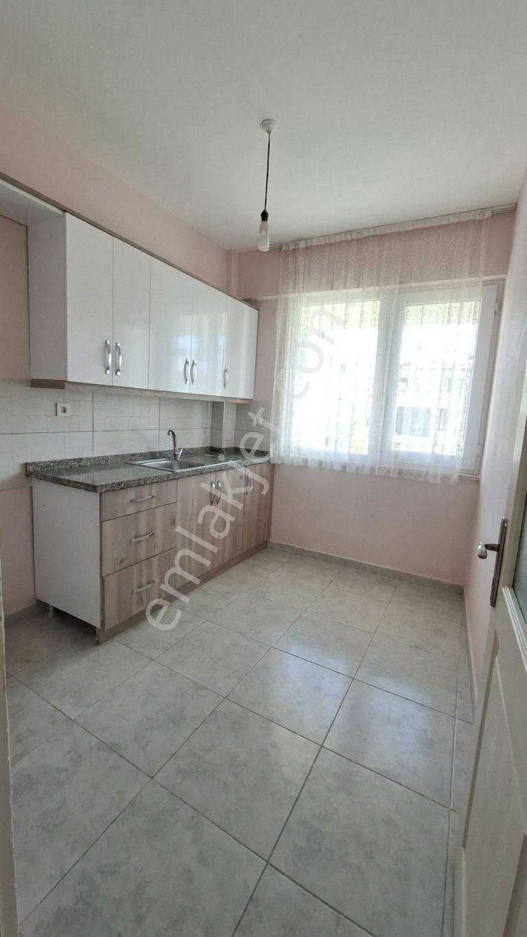 Remax Mavi Murat Ocaktar' Dan Kayacık Sahilinde Ferah 2+1 — fotoğraf 6
