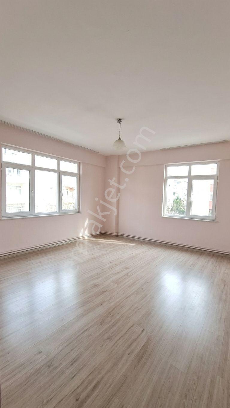 Remax Mavi Murat Ocaktar' Dan Kayacık Sahilinde Ferah 2+1 — fotoğraf 8