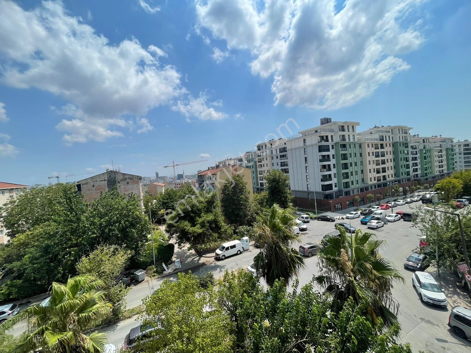 Pyramıd'den Merter Çetinsaya Konakları Şerefiyeli Boş Lüx 3+1 — fotoğraf 13
