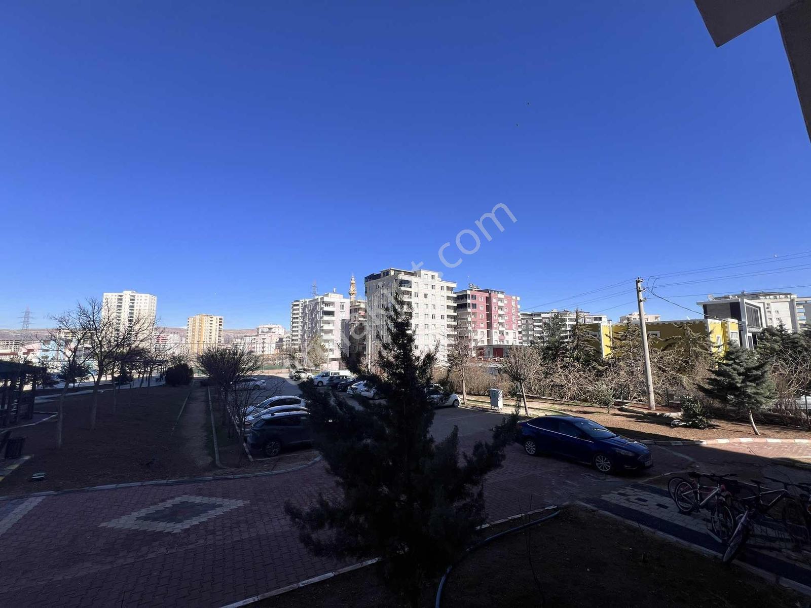 Murat Emlaktan Site İçerisinde En Uygun 4+1 Dairemiz Satılıktır — fotoğraf 9