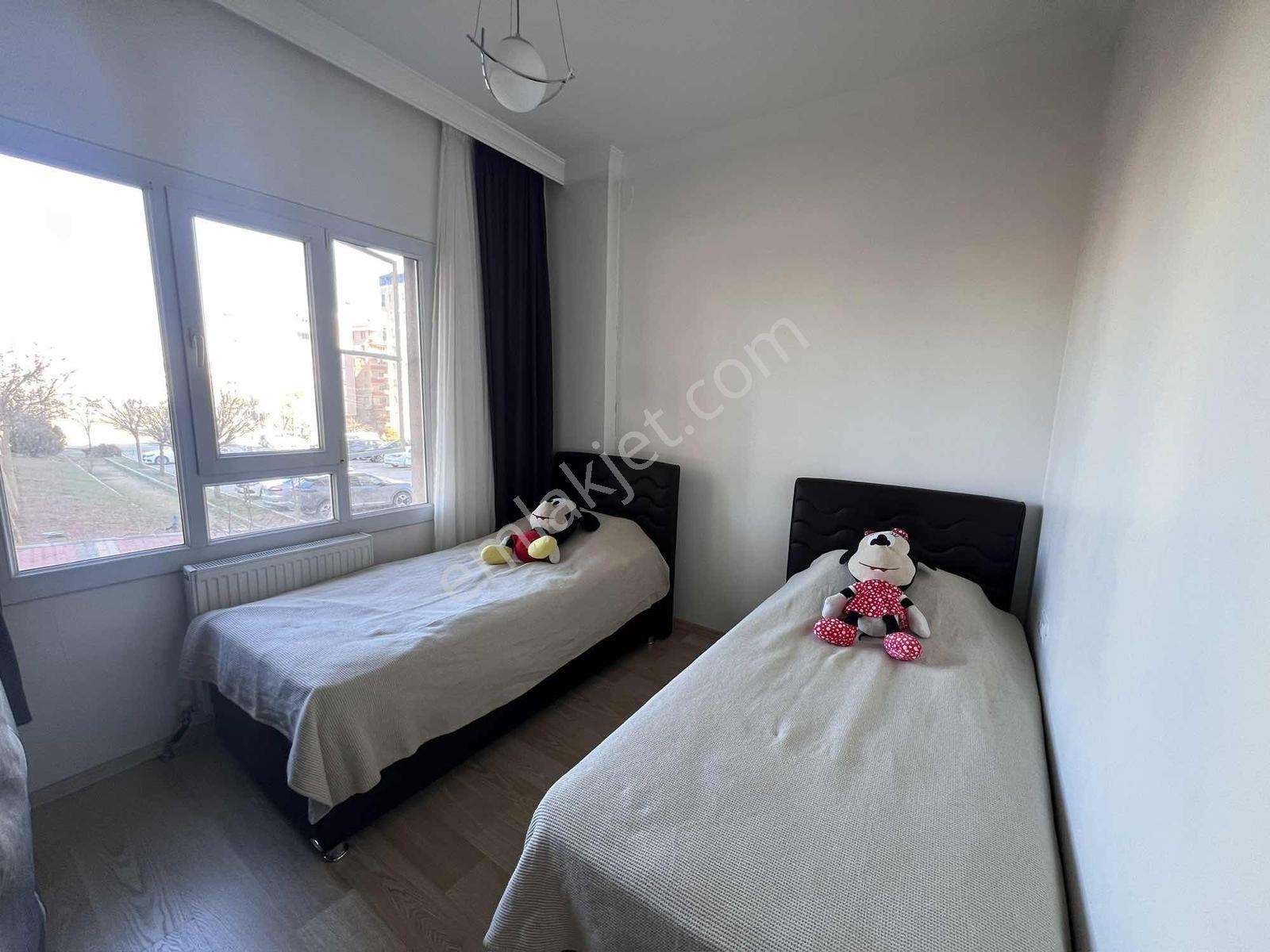 Murat Emlaktan Site İçerisinde En Uygun 4+1 Dairemiz Satılıktır — fotoğraf 12