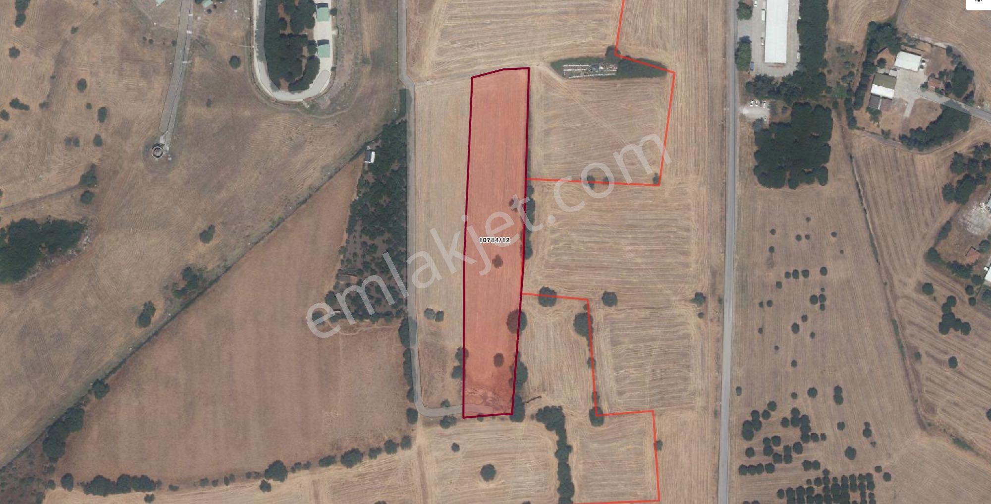 Remax Mid Altıeylül Hasan Basri Çantay Mah Satılık 9000 M2 Tarla — fotoğraf 2