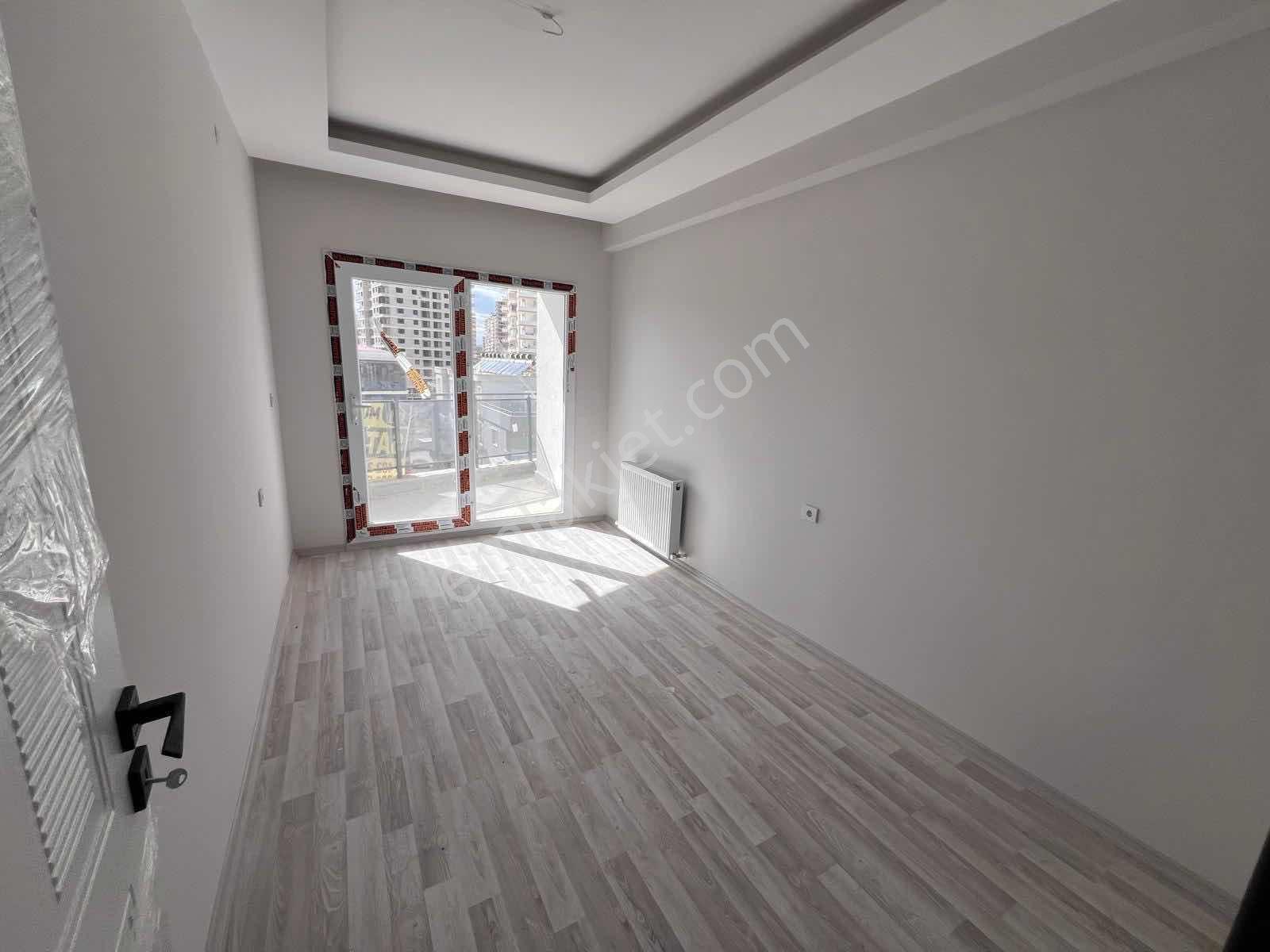 Murat Emlak'tan Devlet Hastanesi Karşısı 2+1 Dairemiz Satılıktır — fotoğraf 7