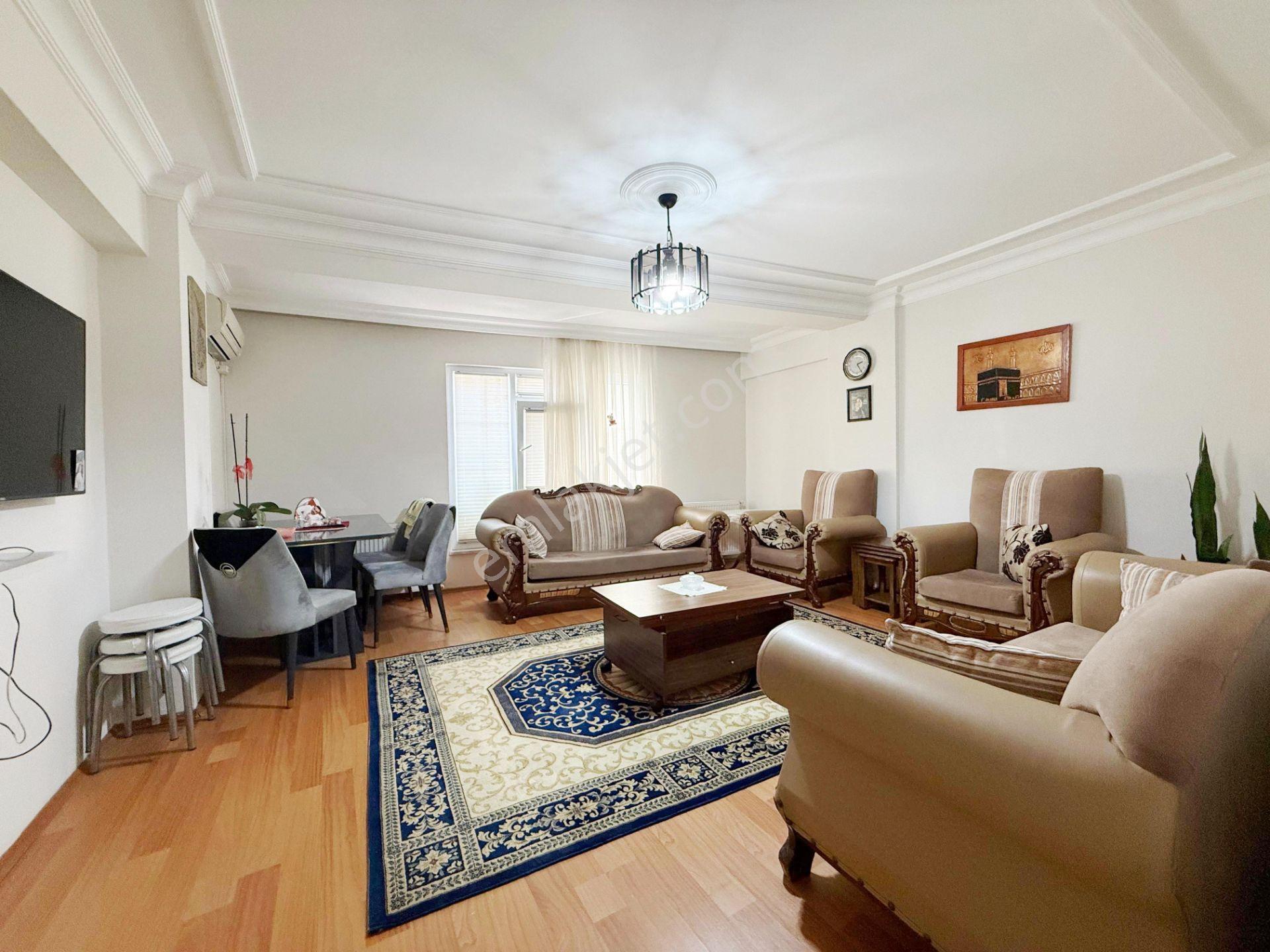 Fatih Emlak Tan 2 Kat 2+1 Krediye Uygun Merkez Cami Yakını — fotoğraf 3