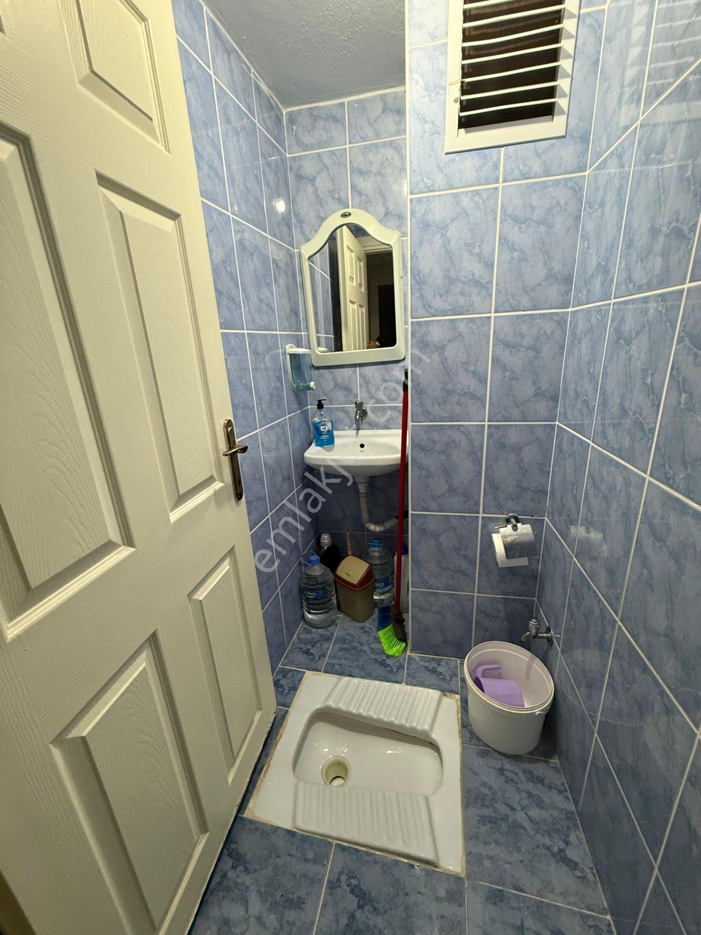 Fatih Emlak Tan 2 Kat 2+1 Krediye Uygun Merkez Cami Yakını — fotoğraf 9