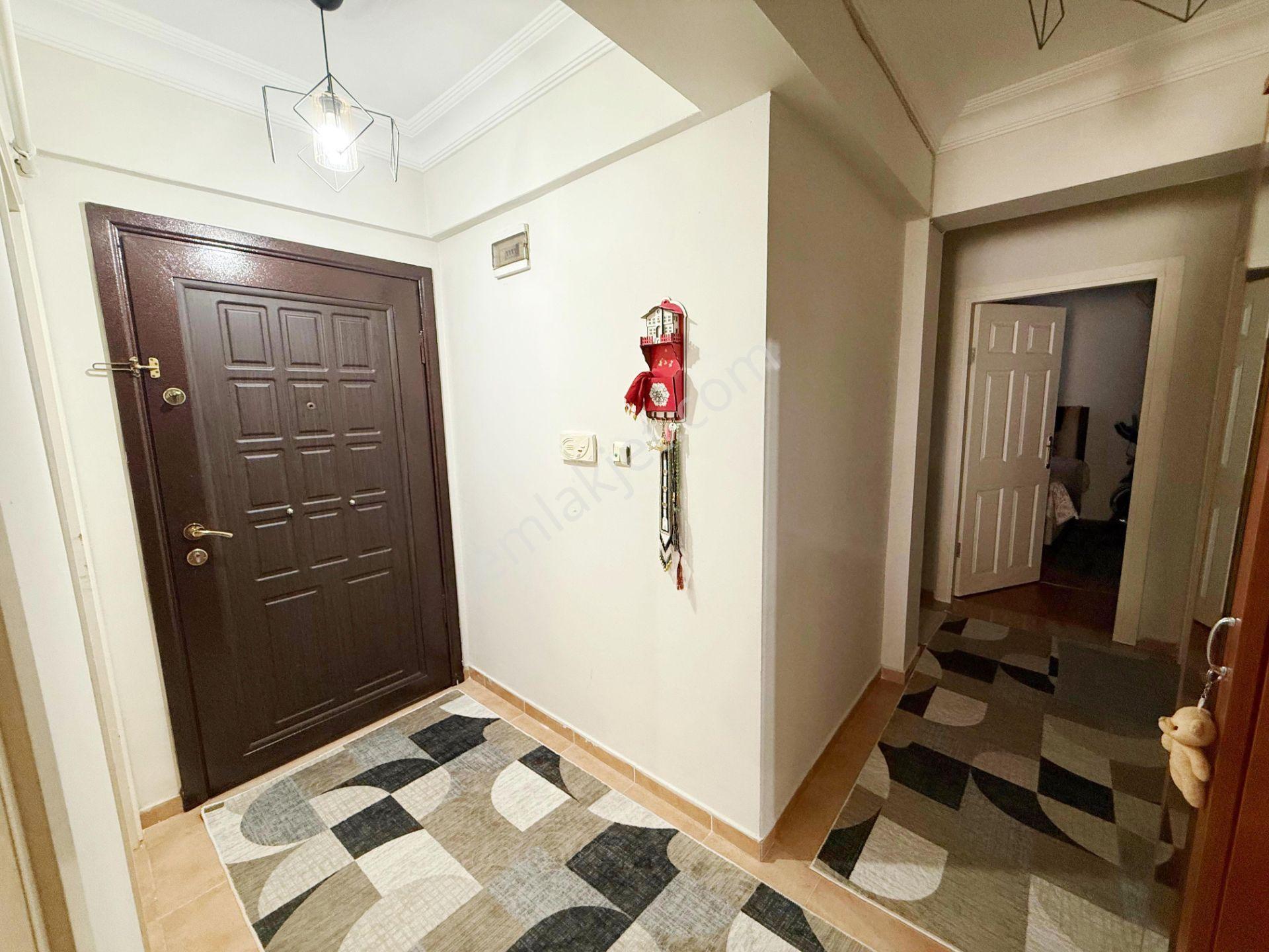 Fatih Emlak Tan 2 Kat 2+1 Krediye Uygun Merkez Cami Yakını — fotoğraf 10