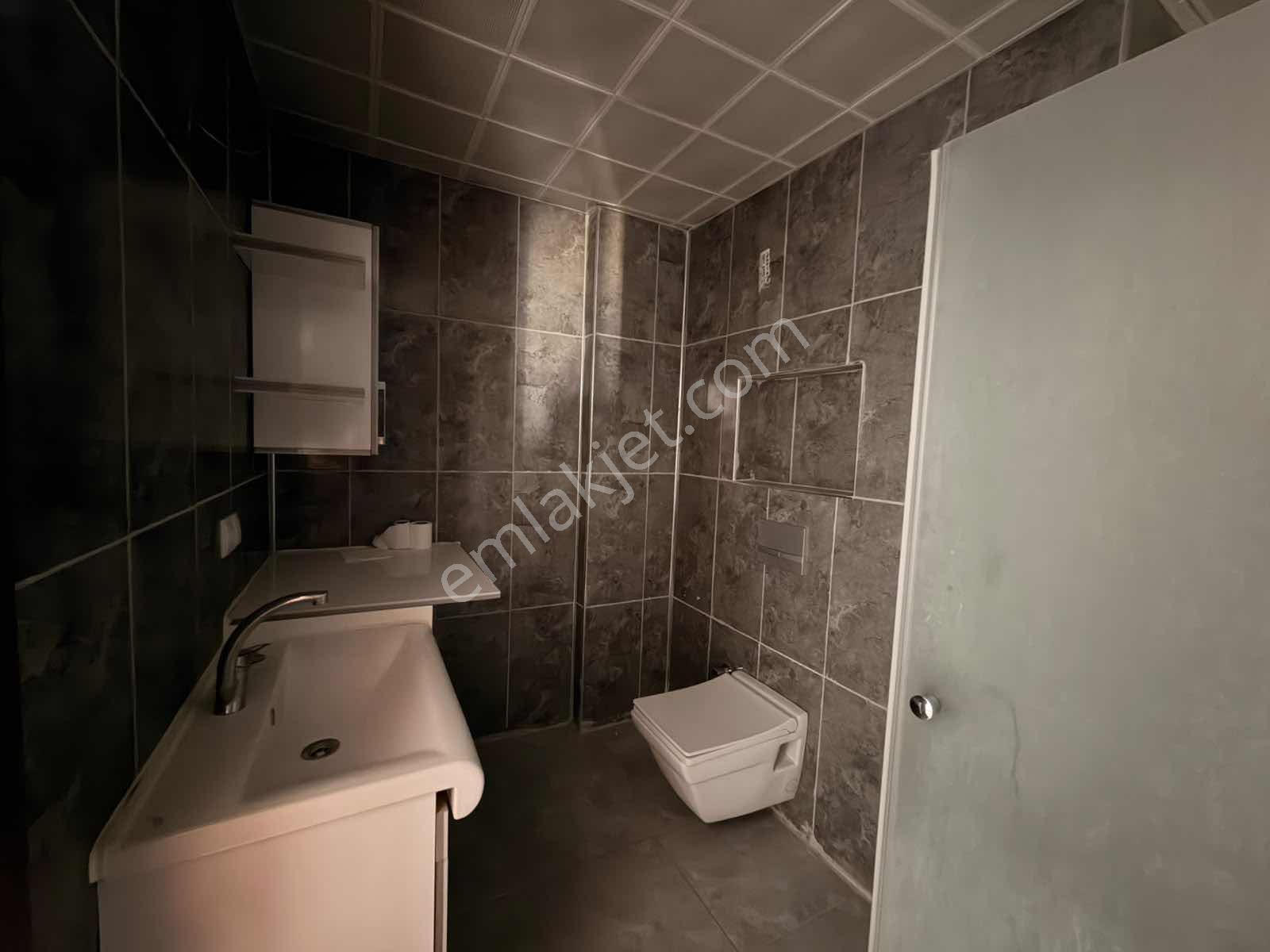 Murat Emlaktan Kat Mülkiyetli 3+1 Siteler Bölgesinde — fotoğraf 18