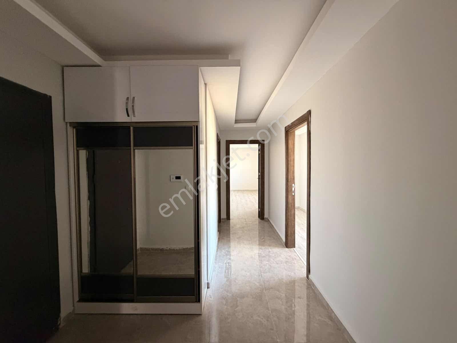 Murat Emlaktan Kat Mülkiyetli 3+1 Siteler Bölgesinde — fotoğraf 19
