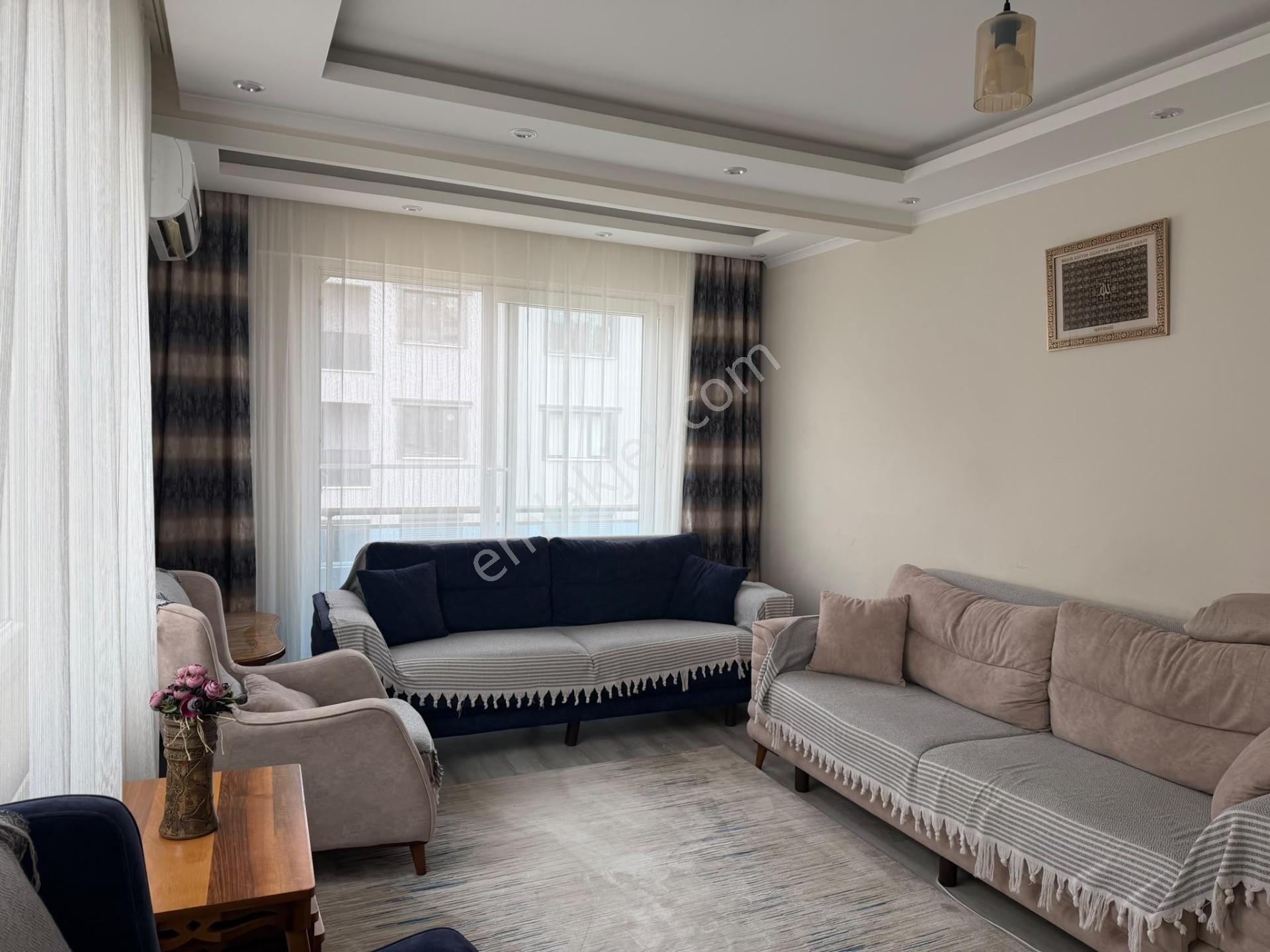 Özgün ‘gm’den Muradiye Cumhuriyet Caddesinde Satılık 2*1kapalı Mutfak Daire — fotoğraf 14
