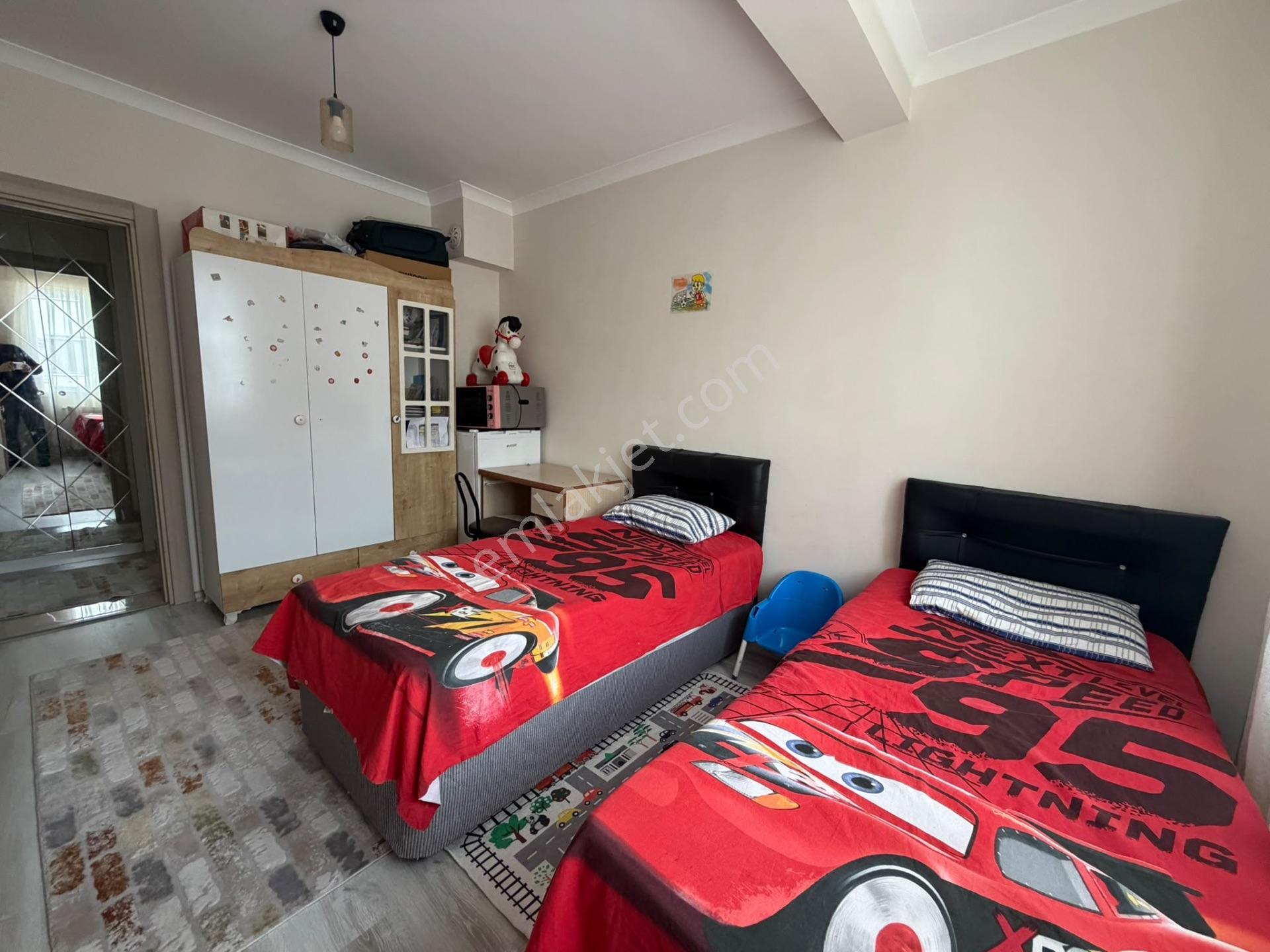 Özgün ‘gm’den Muradiye Cumhuriyet Caddesinde Satılık 2*1kapalı Mutfak Daire — fotoğraf 19