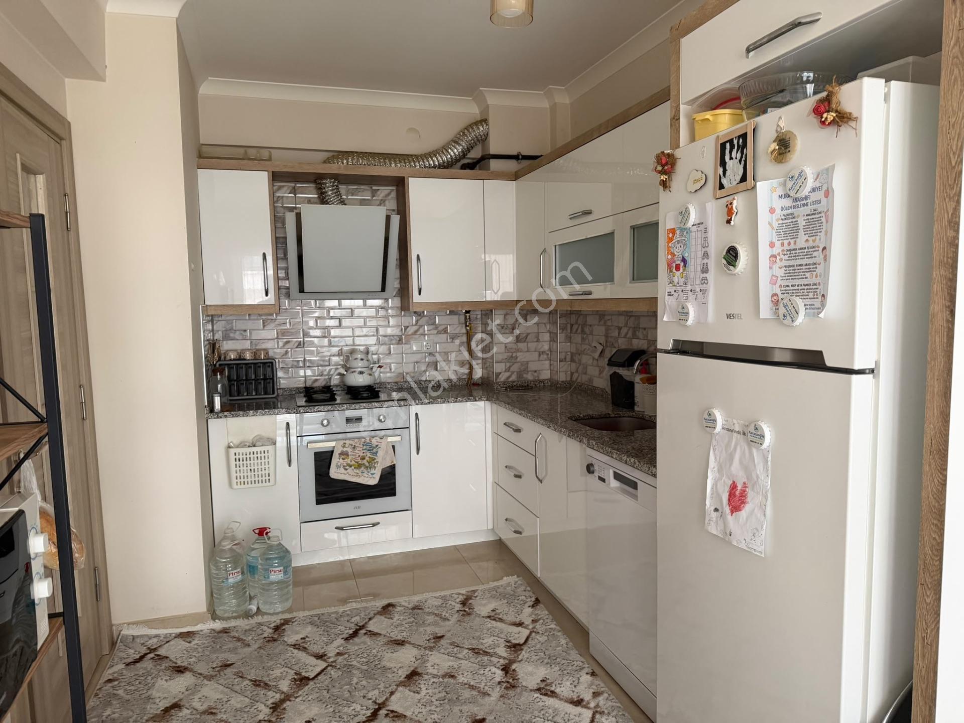 Özgün ‘gm’den Muradiye Cumhuriyet Caddesinde Satılık 2*1kapalı Mutfak Daire — fotoğraf 26