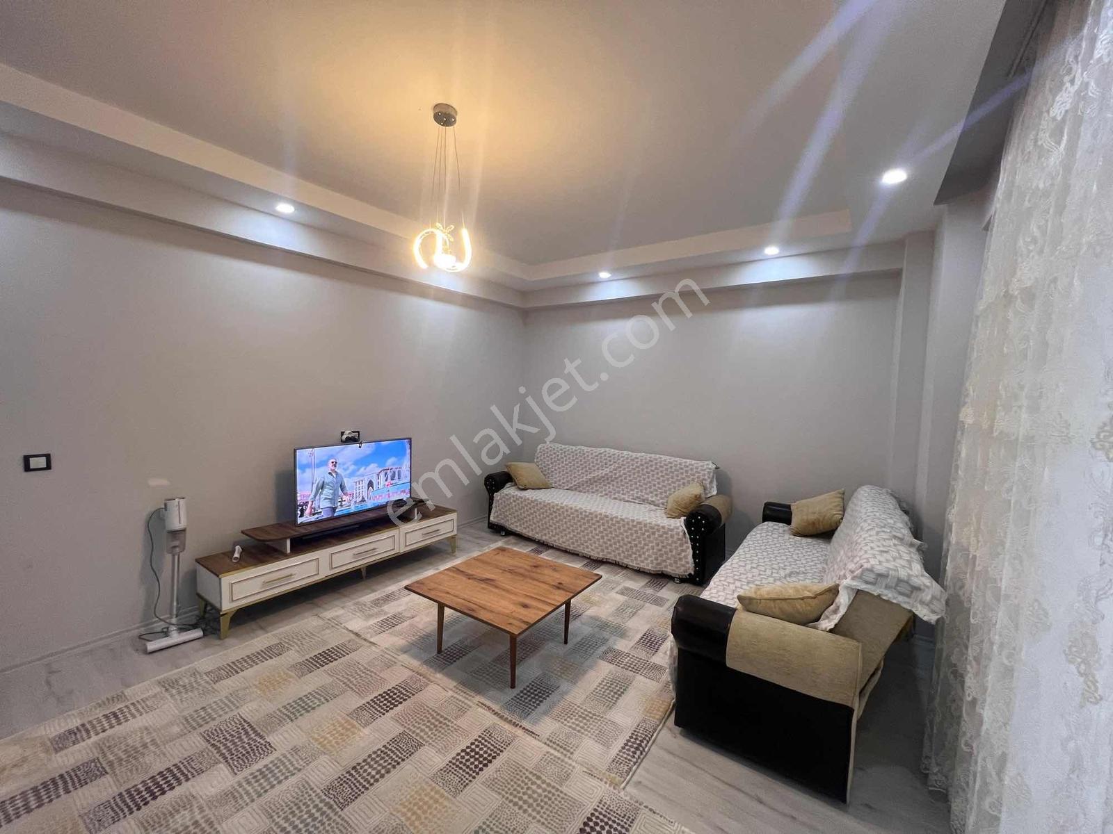 Murat Emlaktan Hastane Karşısı 2+1 Eşyalı Daire Satılık — fotoğraf 5