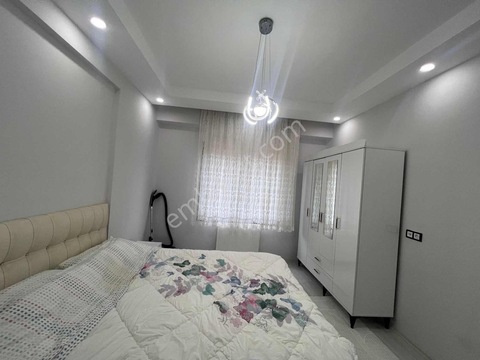 Murat Emlaktan Hastane Karşısı 2+1 Eşyalı Daire Satılık — fotoğraf 20