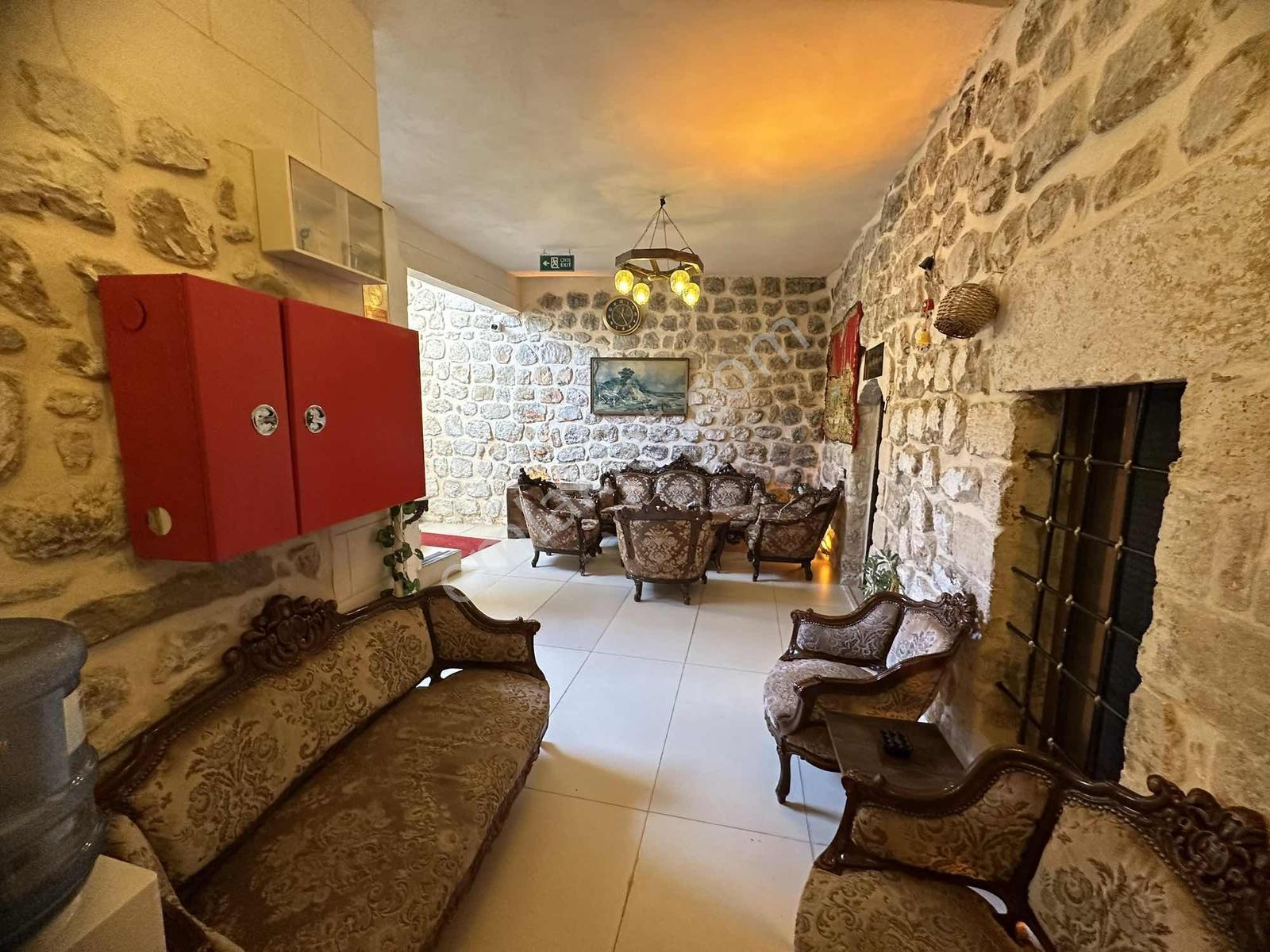 Murat Emlaktan Tarihi Mardinde Otel İşletmesi Yapan Konak — fotoğraf 25