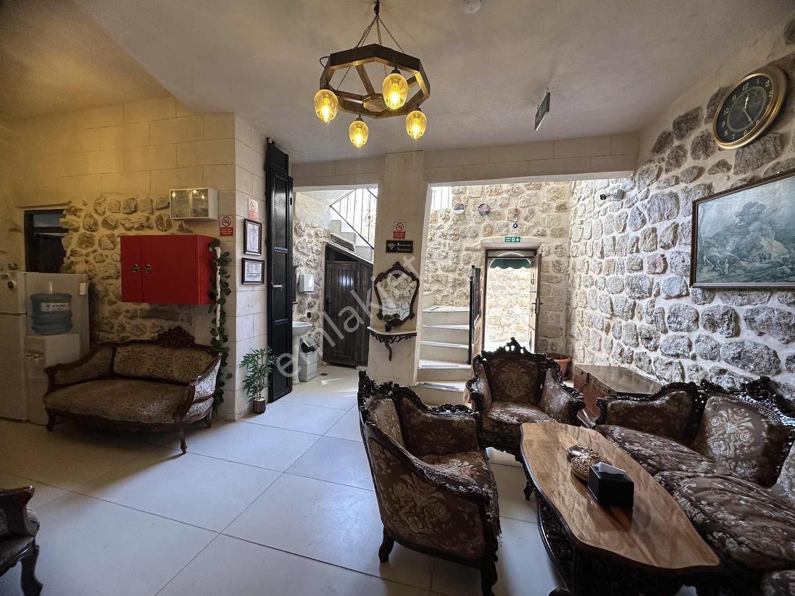 Murat Emlaktan Tarihi Mardinde Otel İşletmesi Yapan Konak — fotoğraf 34