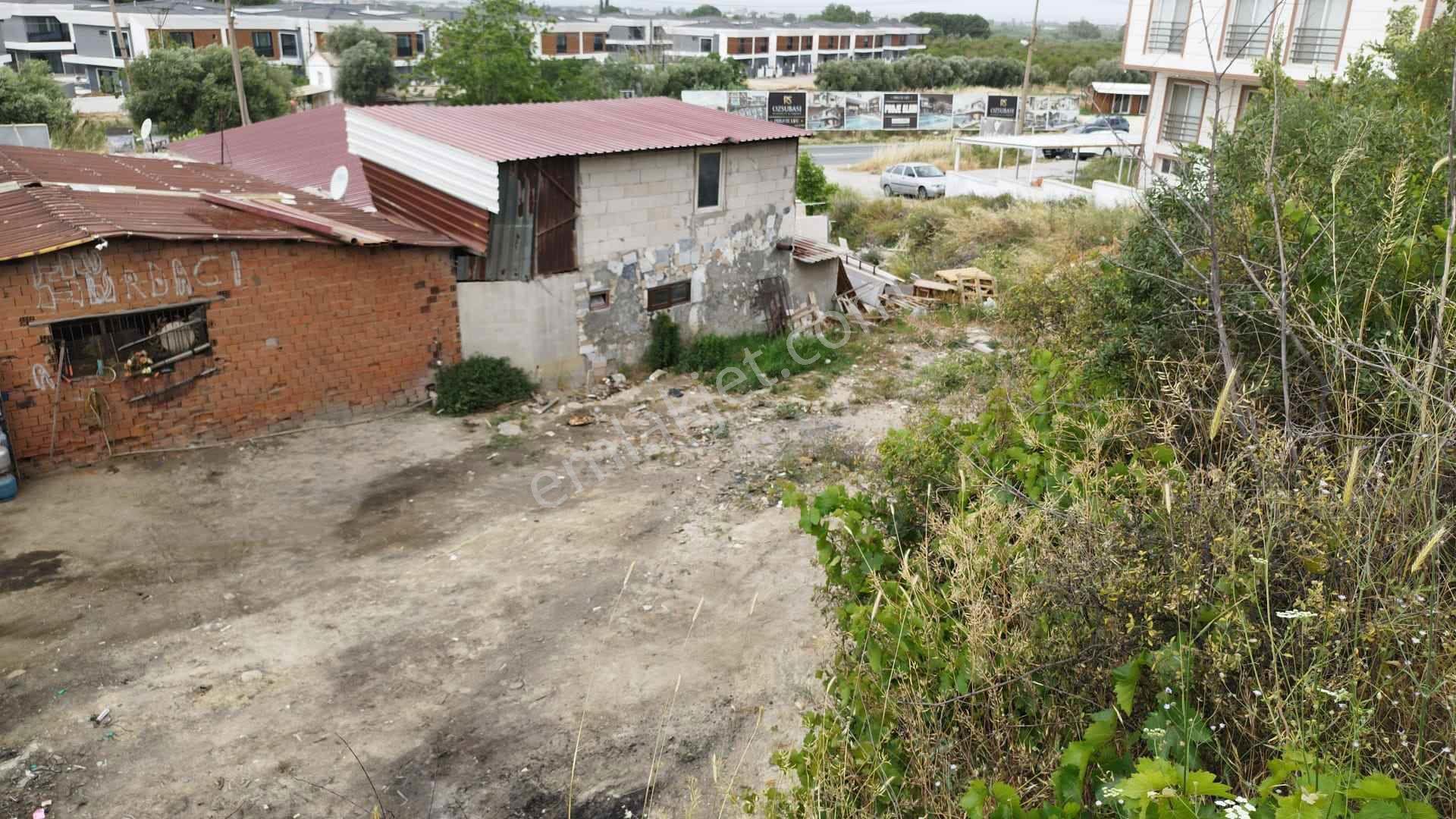 Kuşadası Davutlar Merkezde Satılık Trıpleks Vılla Arsası — fotoğraf 10