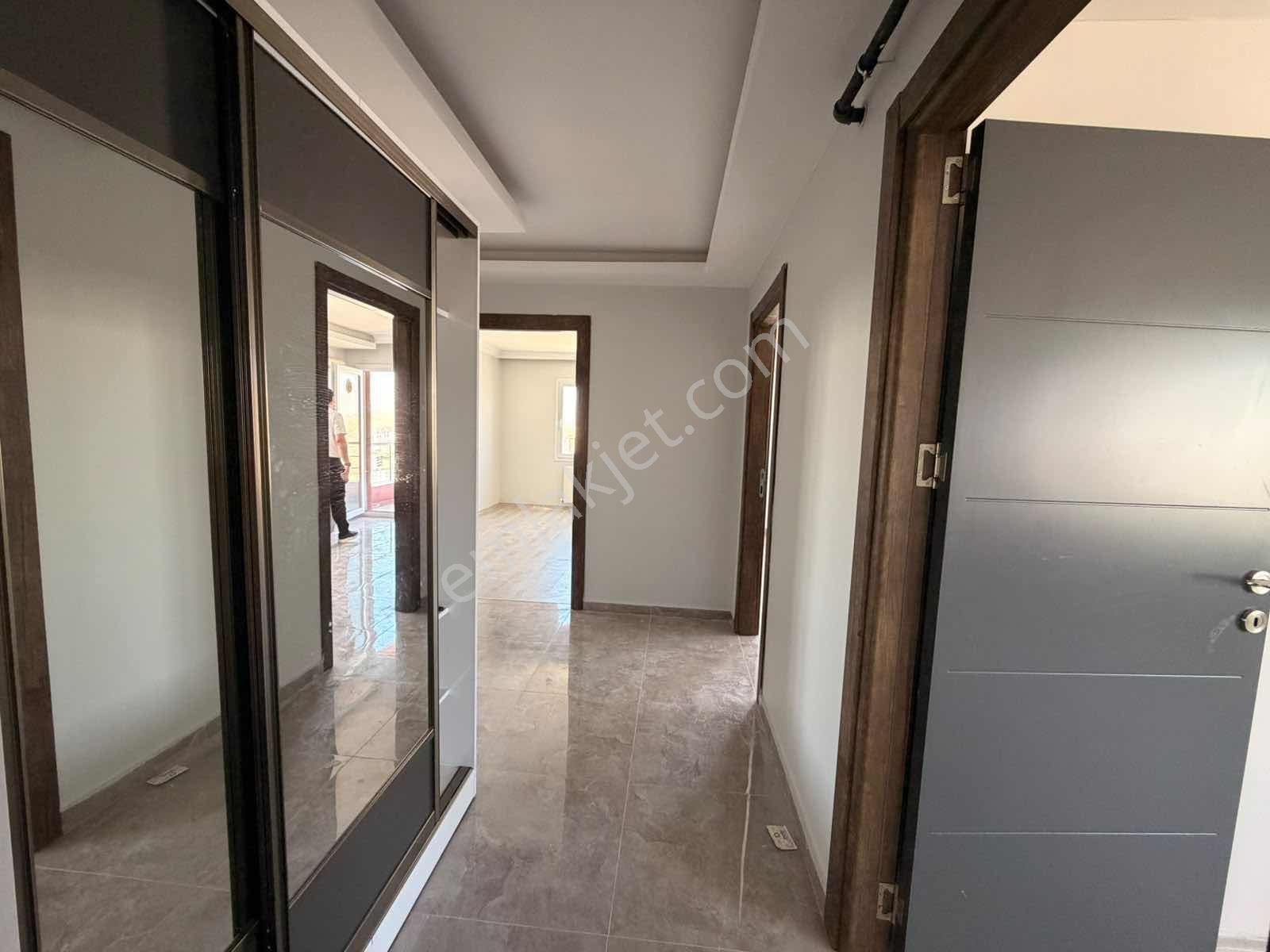 Murat Emlaktan Mardin Şehir Manzaralı 2+1 Dairemiz Satılıktır — fotoğraf 11