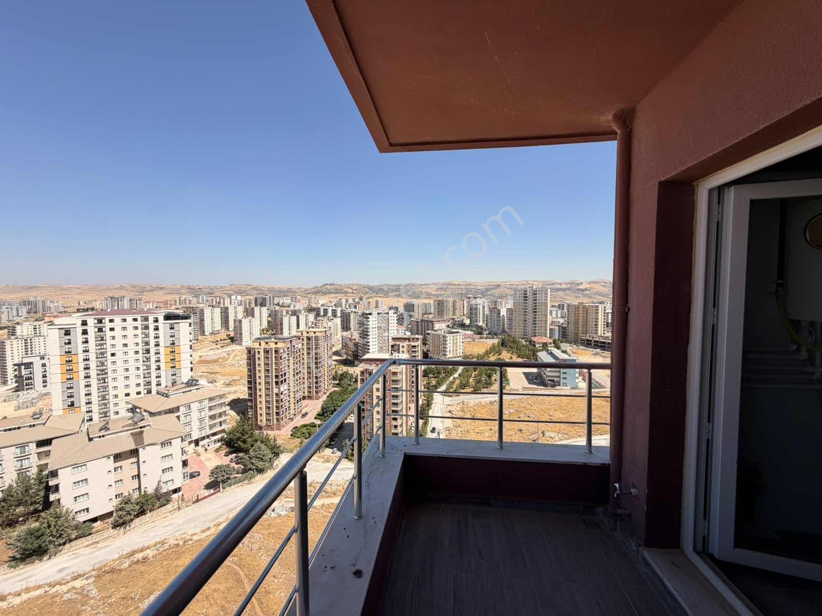 Murat Emlaktan Mardin Şehir Manzaralı 2+1 Dairemiz Satılıktır — fotoğraf 20