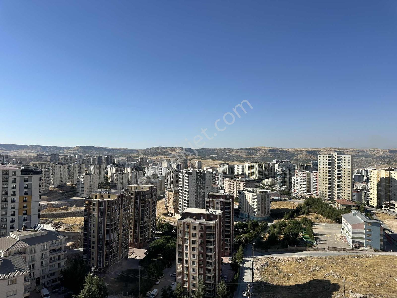Murat Emlaktan Mardin Şehir Manzaralı 2+1 Dairemiz Satılıktır — fotoğraf 30