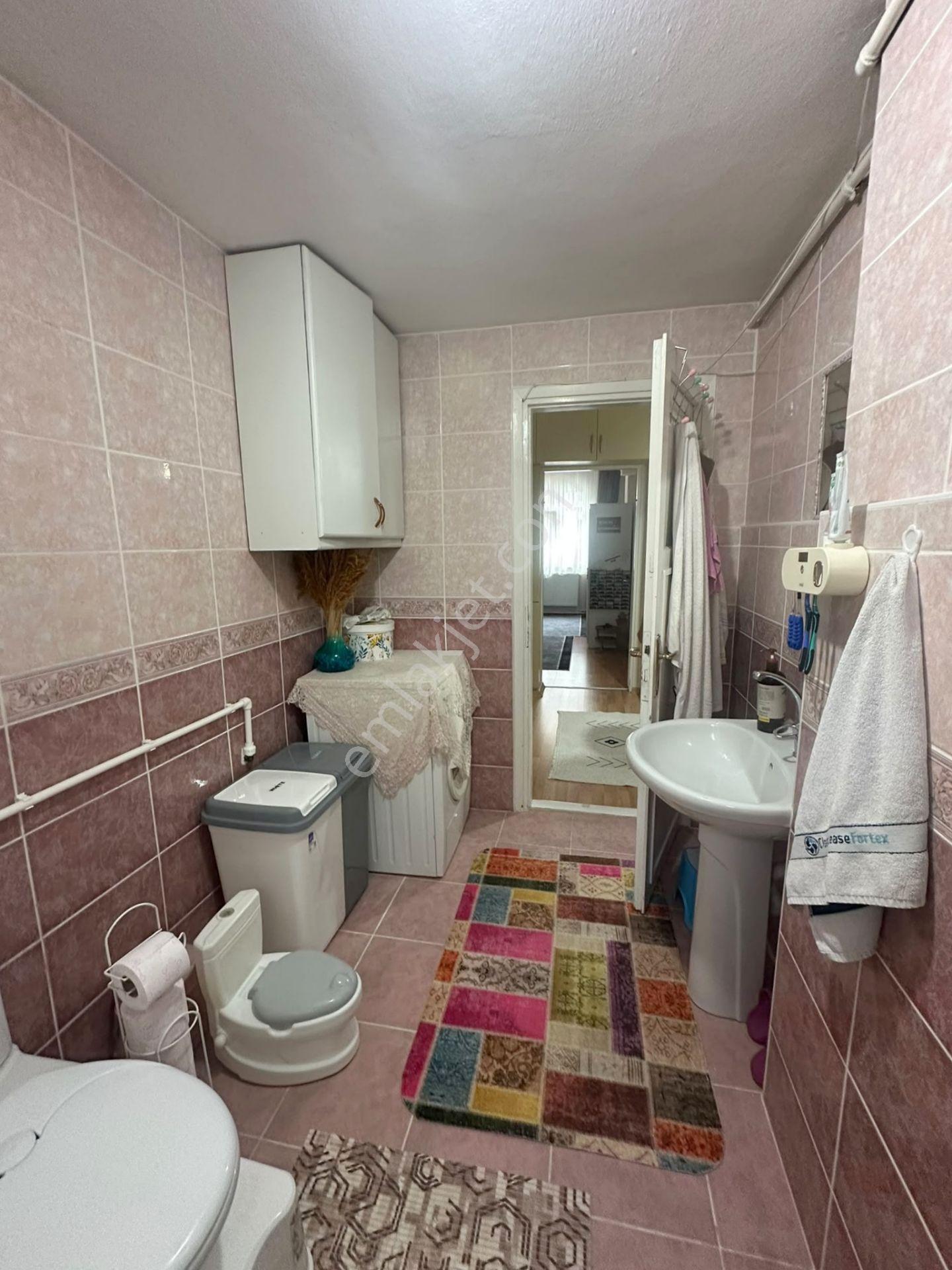 Mertcan'dan Orta Mah. Balkonlu 2+1 Geniş Satılık Daire — fotoğraf 24