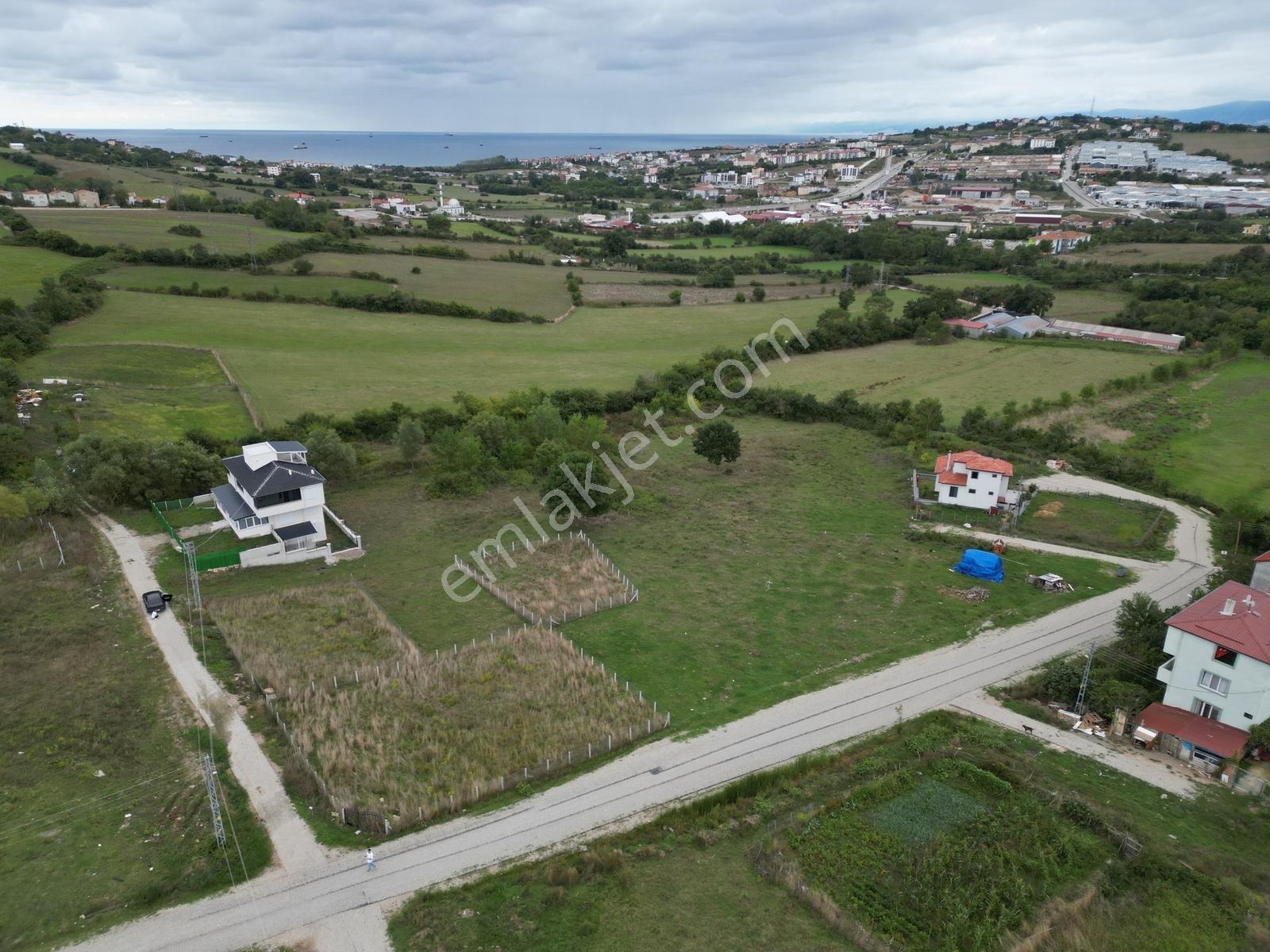 Hisardan Sinop Merkez De Muhteşem Lokasyonda Villa İmarlı Arsa — fotoğraf 9